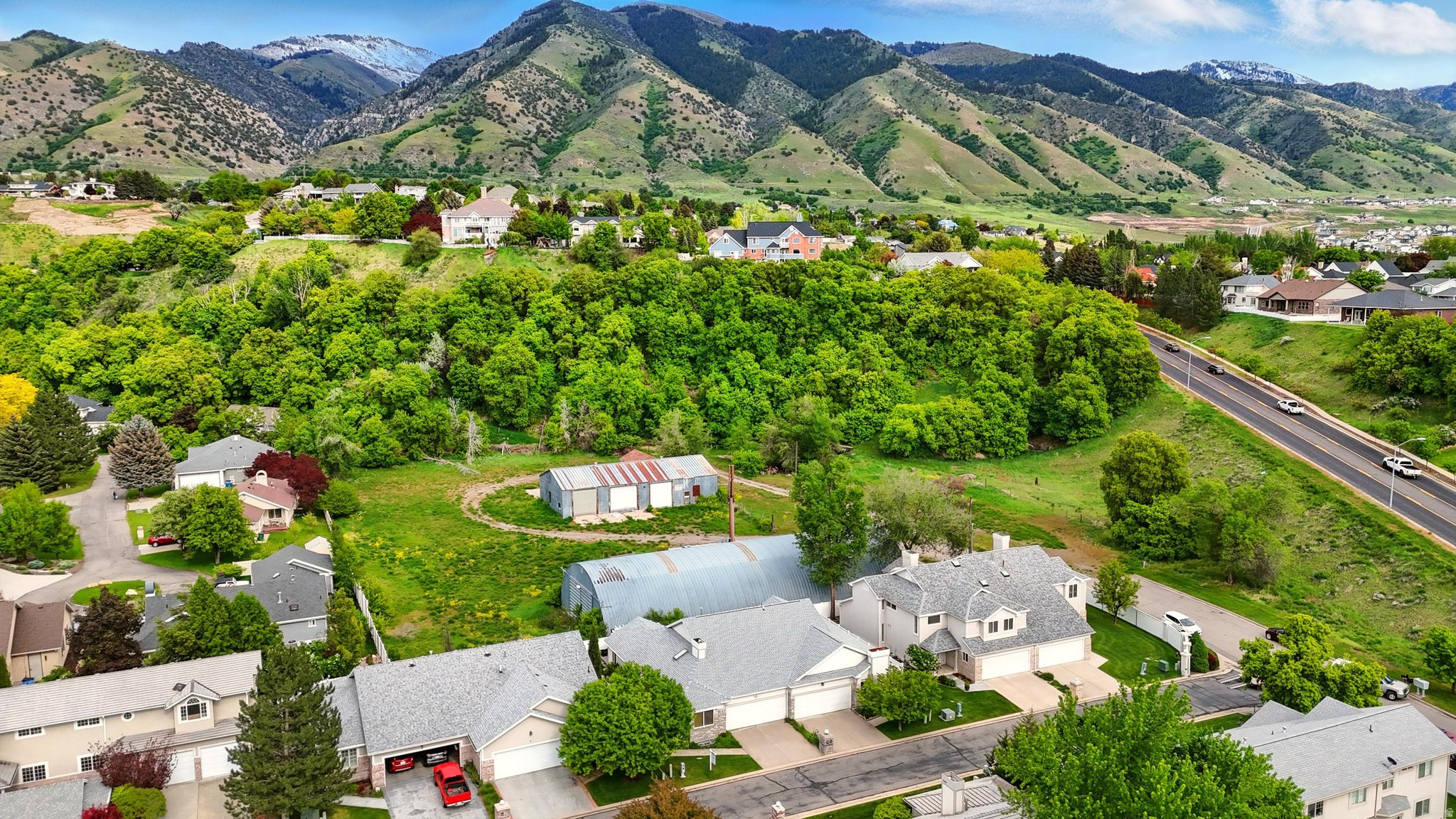 RIVER POINTE - Residential