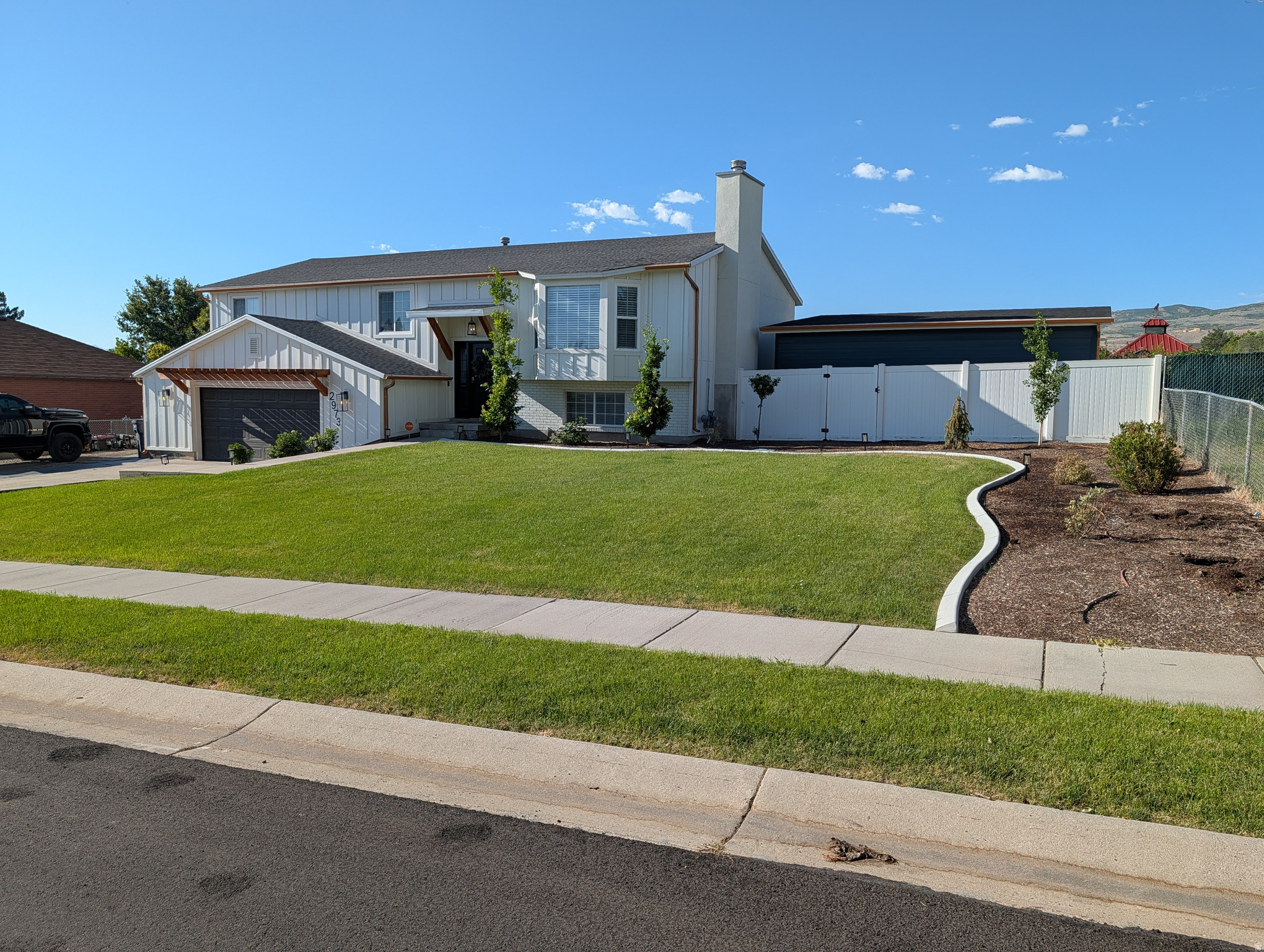 COUNTRY LIVING #1 - Residential