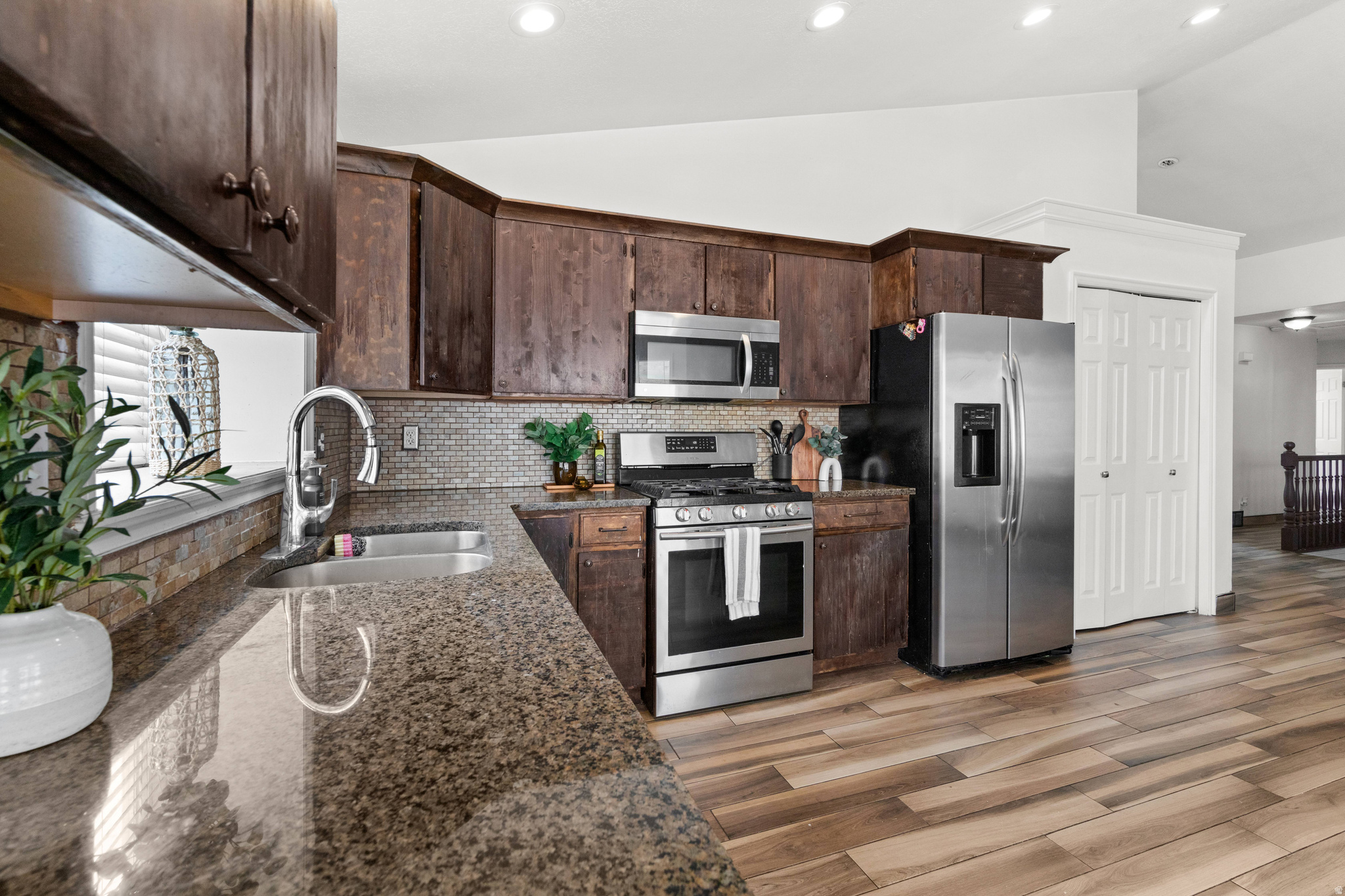 LAKE VIEW HEIGHTS SU - Residential