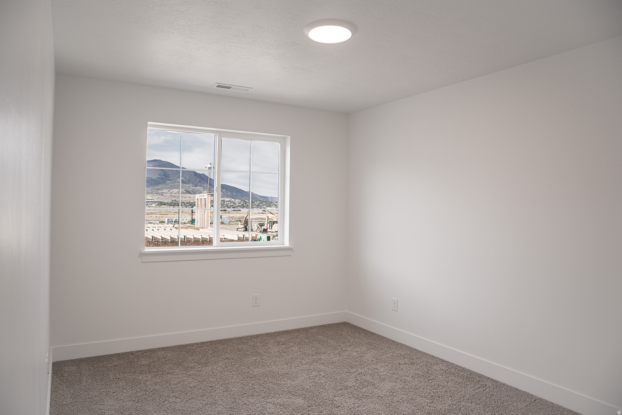 ARROWHEAD SPRINGS - Residential