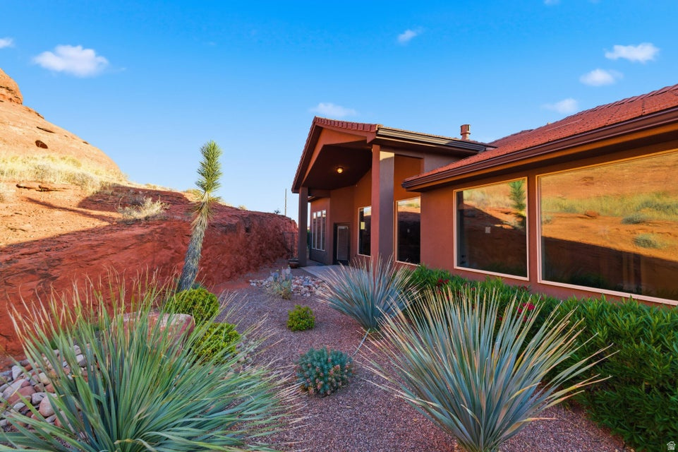 RED CLIFFS PARK EAST PH 2 - Residential