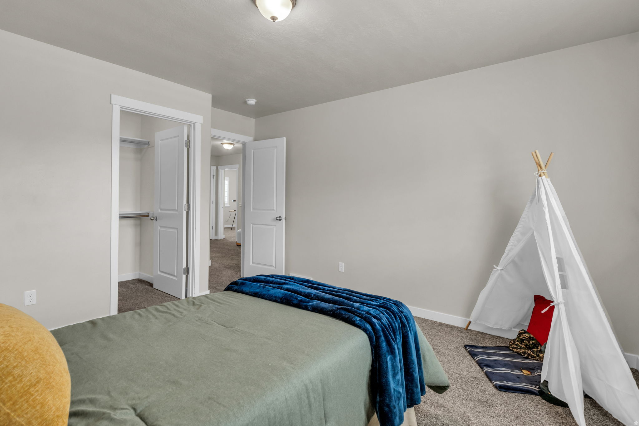 HERON HILLS SUB - Residential