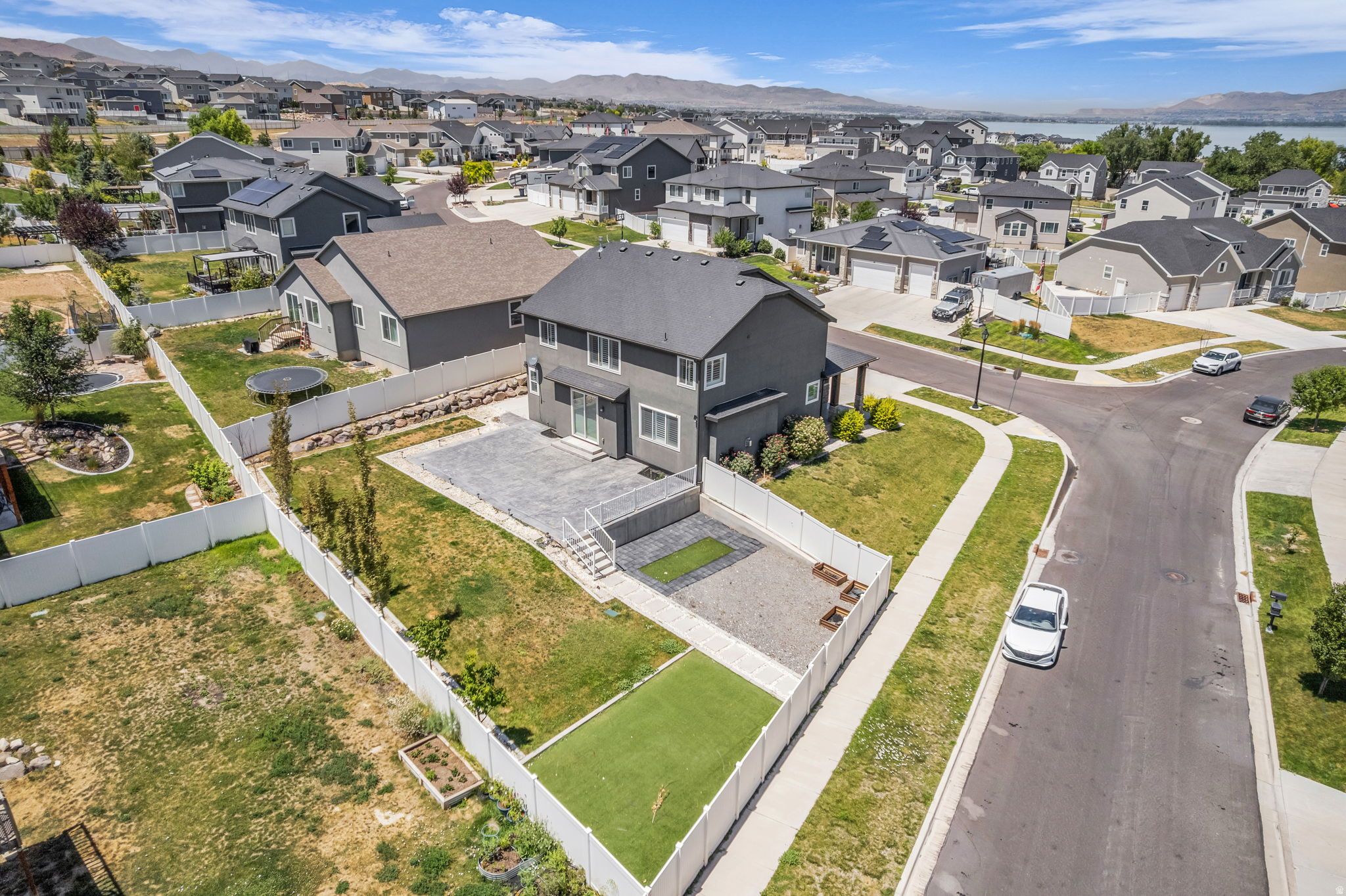 HERON HILLS SUB - Residential