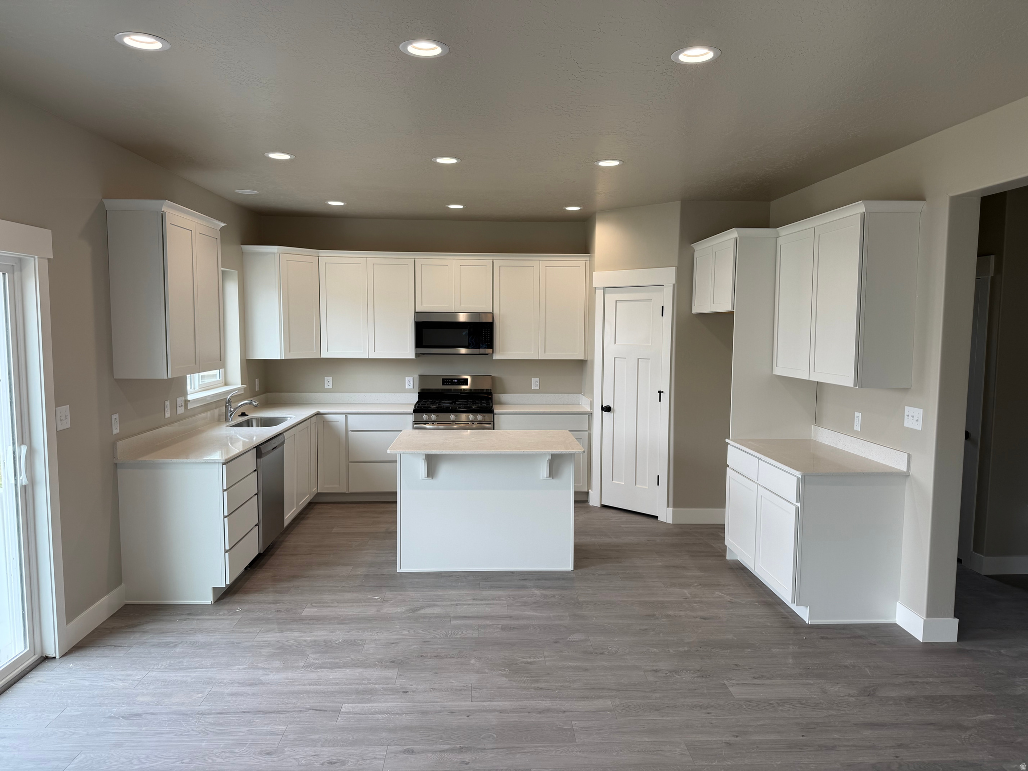 TIMBER RANCH - Residential