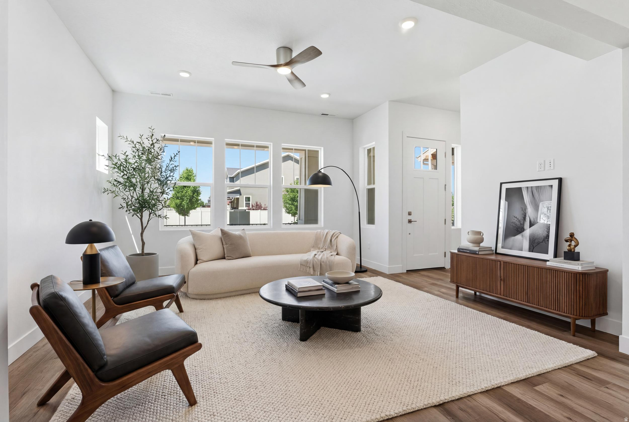 HUNTINGTON RANCH - Residential