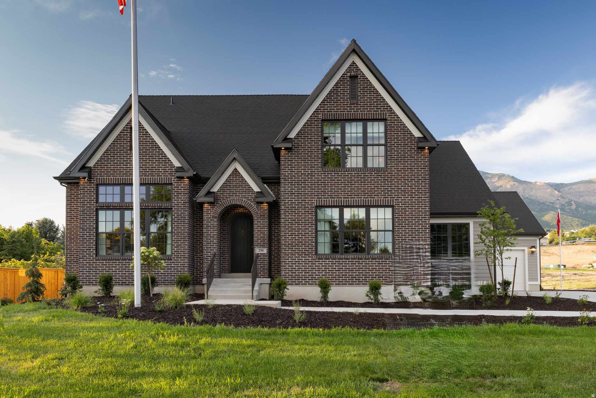 WEBER VIEW 219 - Residential