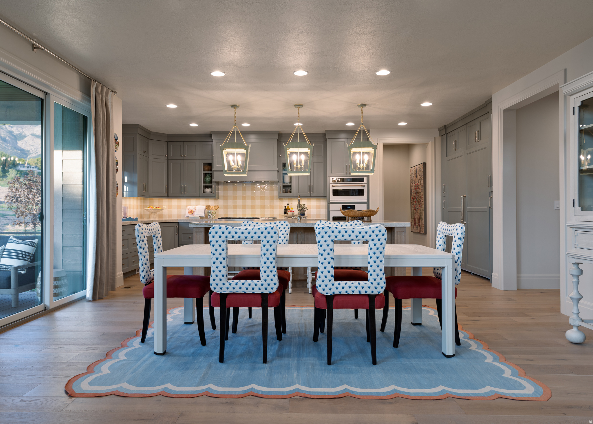 WEBER VIEW 219 - Residential
