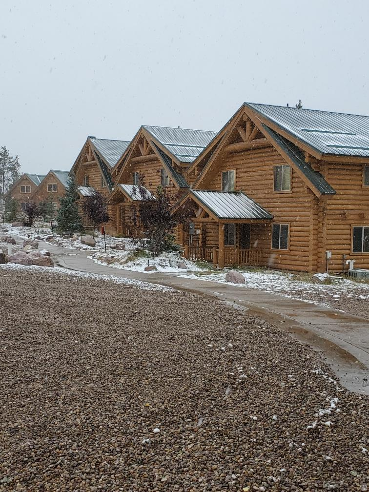 THE CABINS AT BEAR RIVER LODGE - Residential