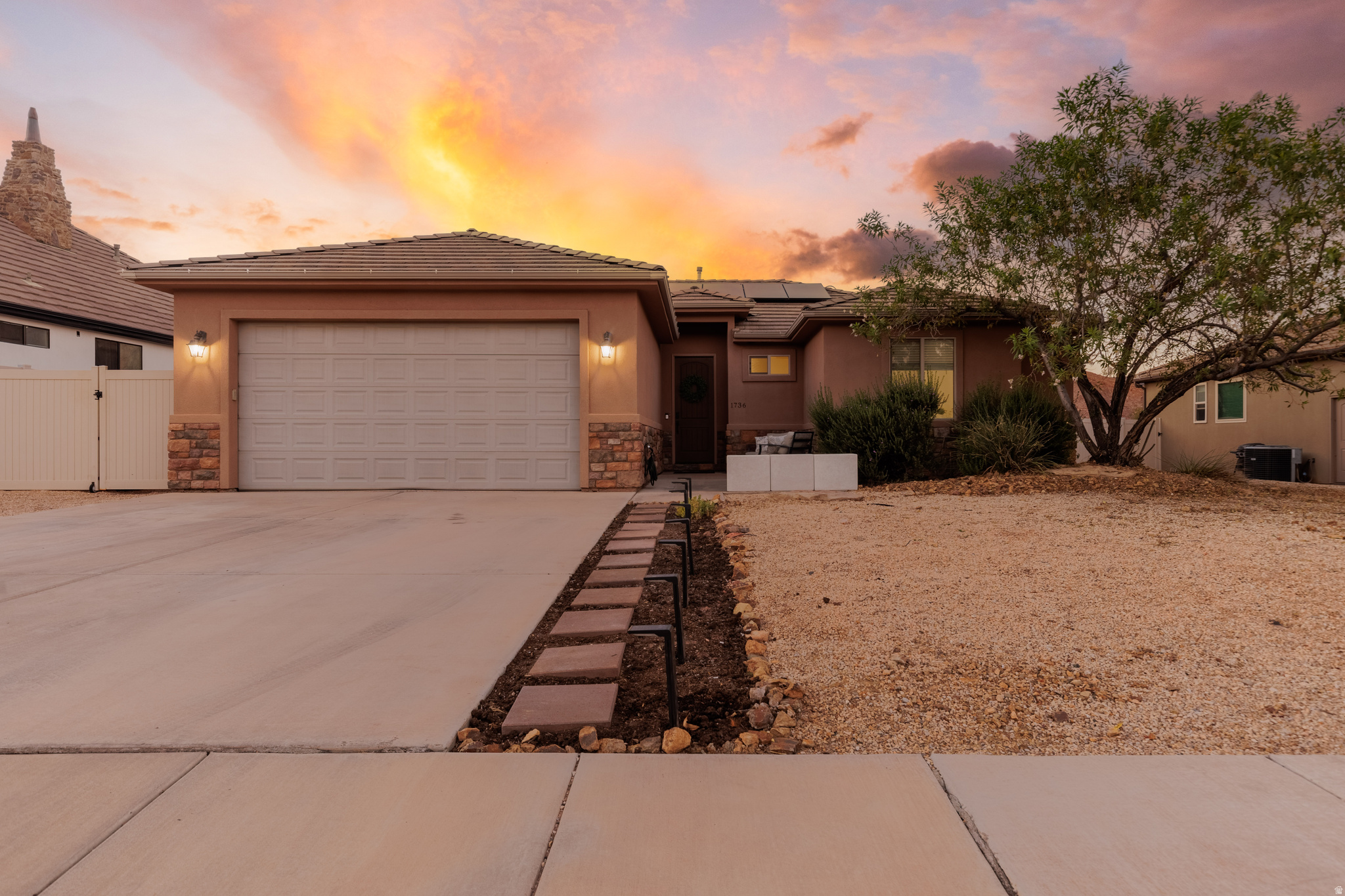OVERLOOK AT GREEN VALLEY - Residential