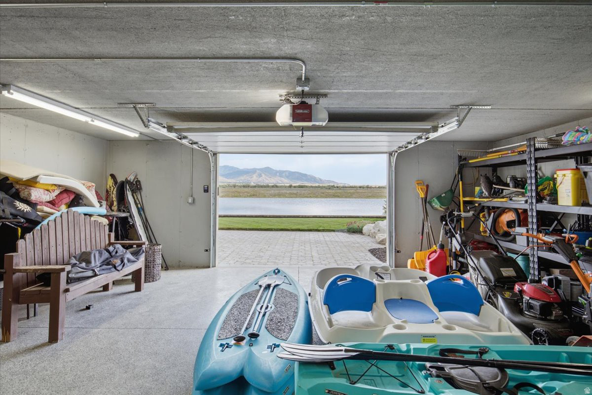 THE PIER - Residential