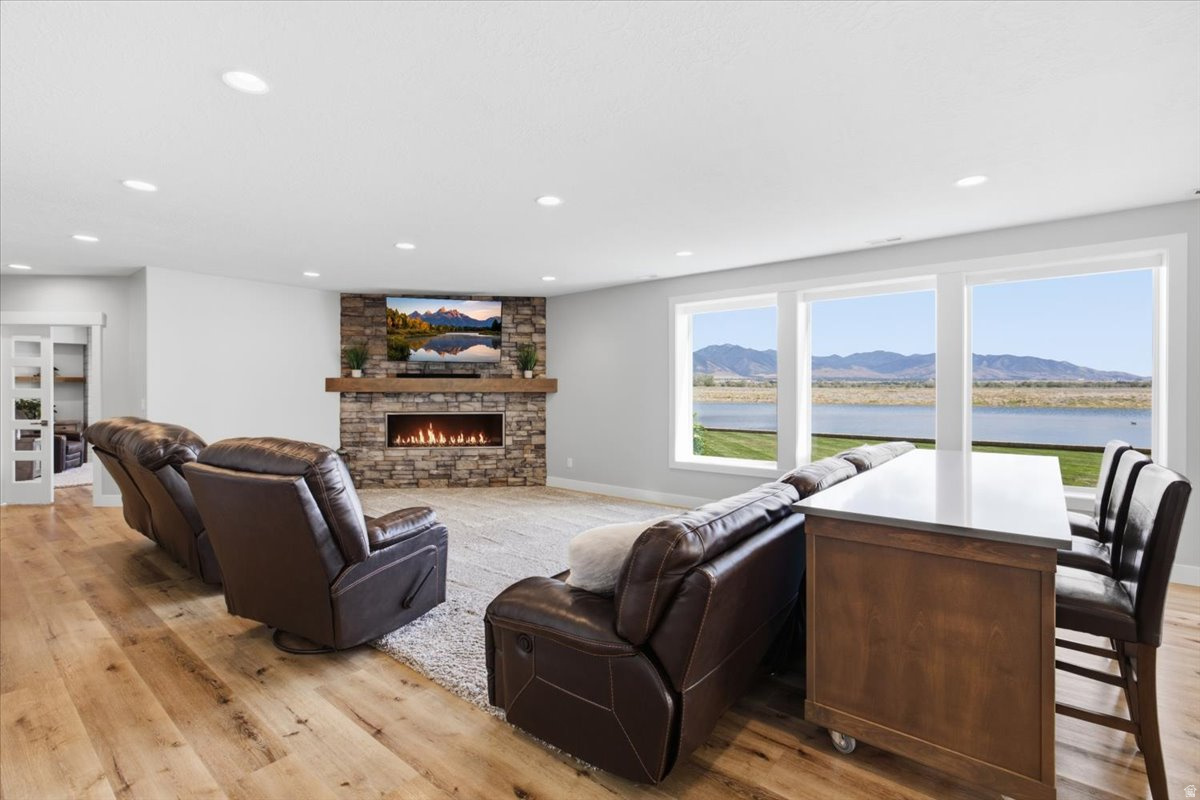 THE PIER - Residential