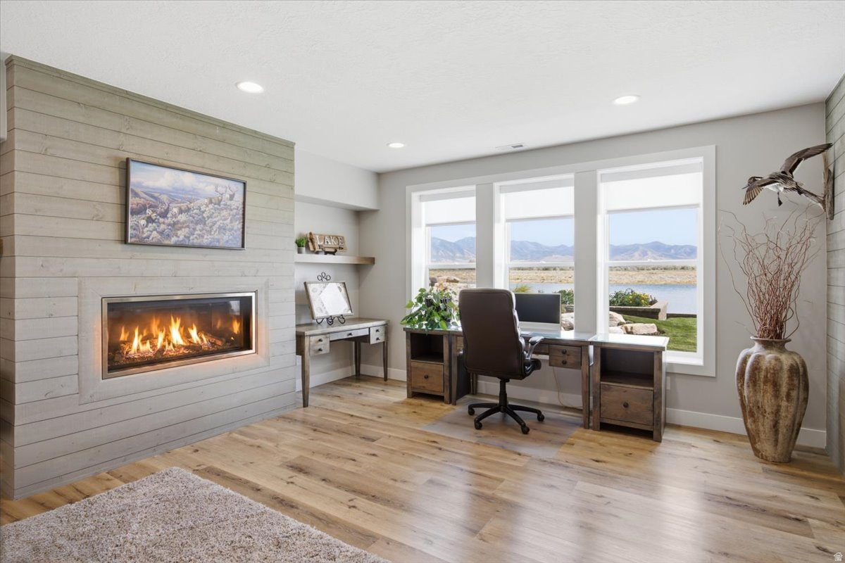 THE PIER - Residential