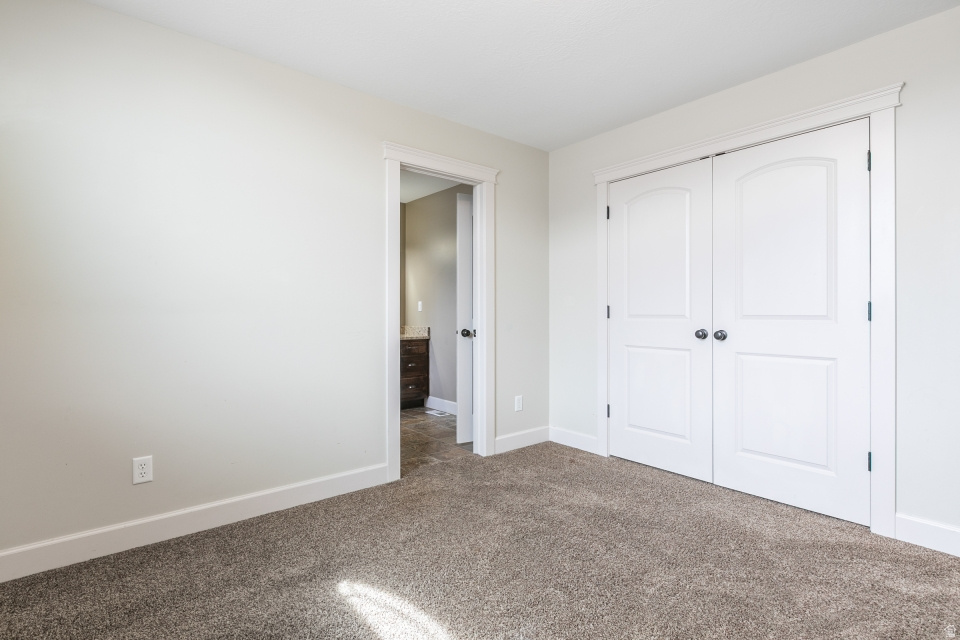 HARRISVILLE HOLLOW - Residential