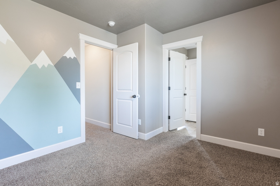 HARRISVILLE HOLLOW - Residential