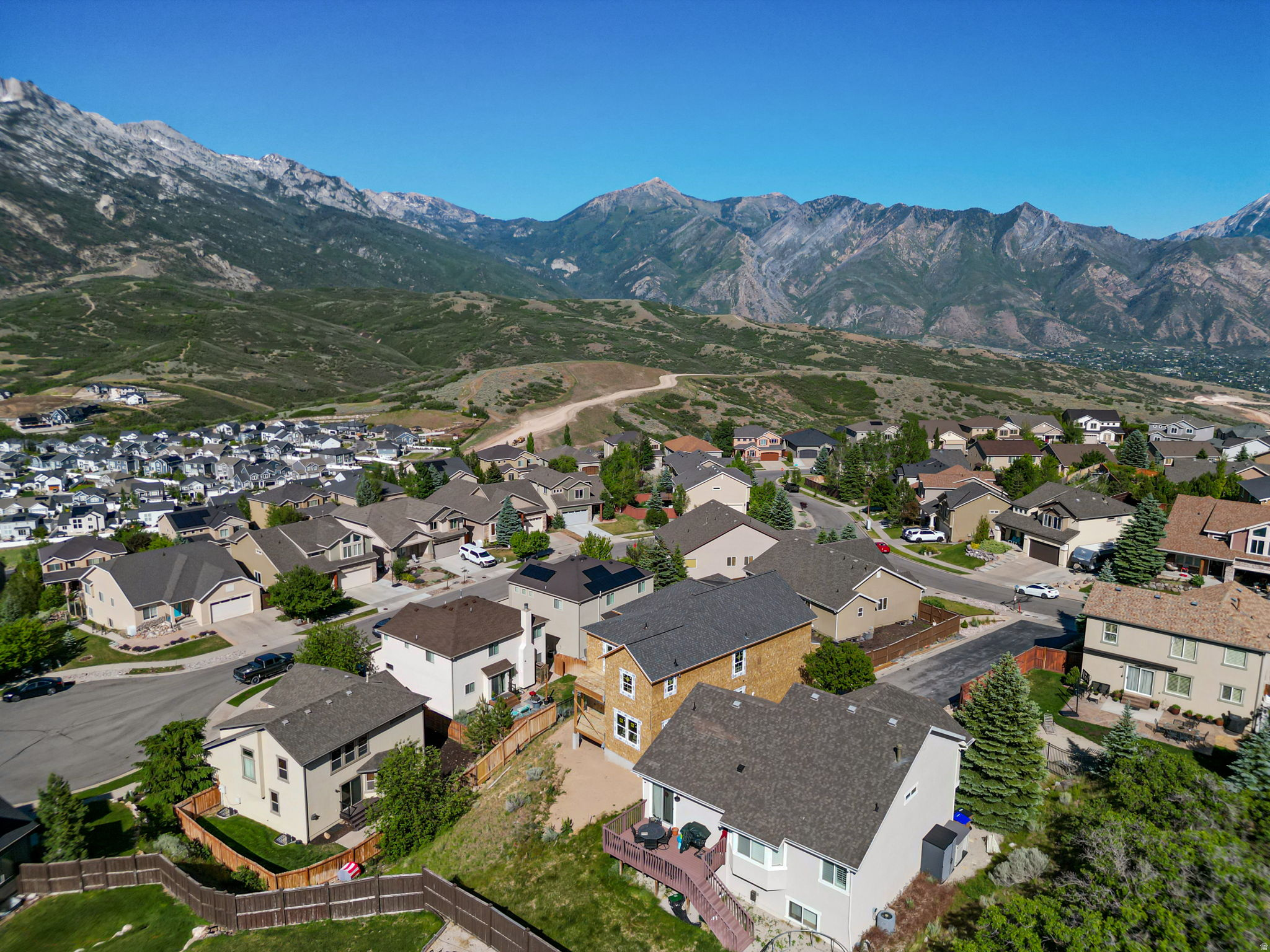 EAGLE CREST NO 1 AT SUNCREST - Residential