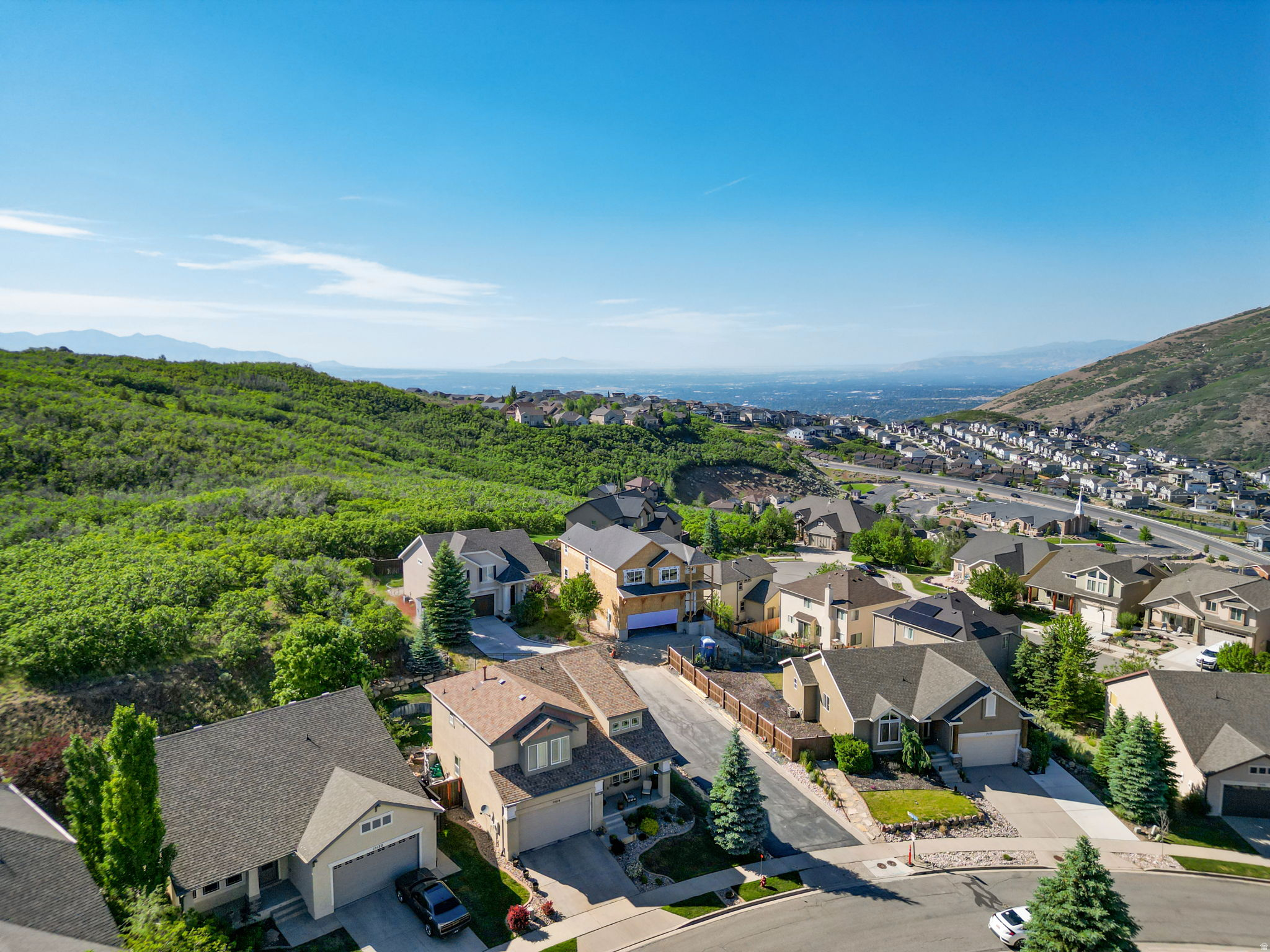 EAGLE CREST NO 1 AT SUNCREST - Residential