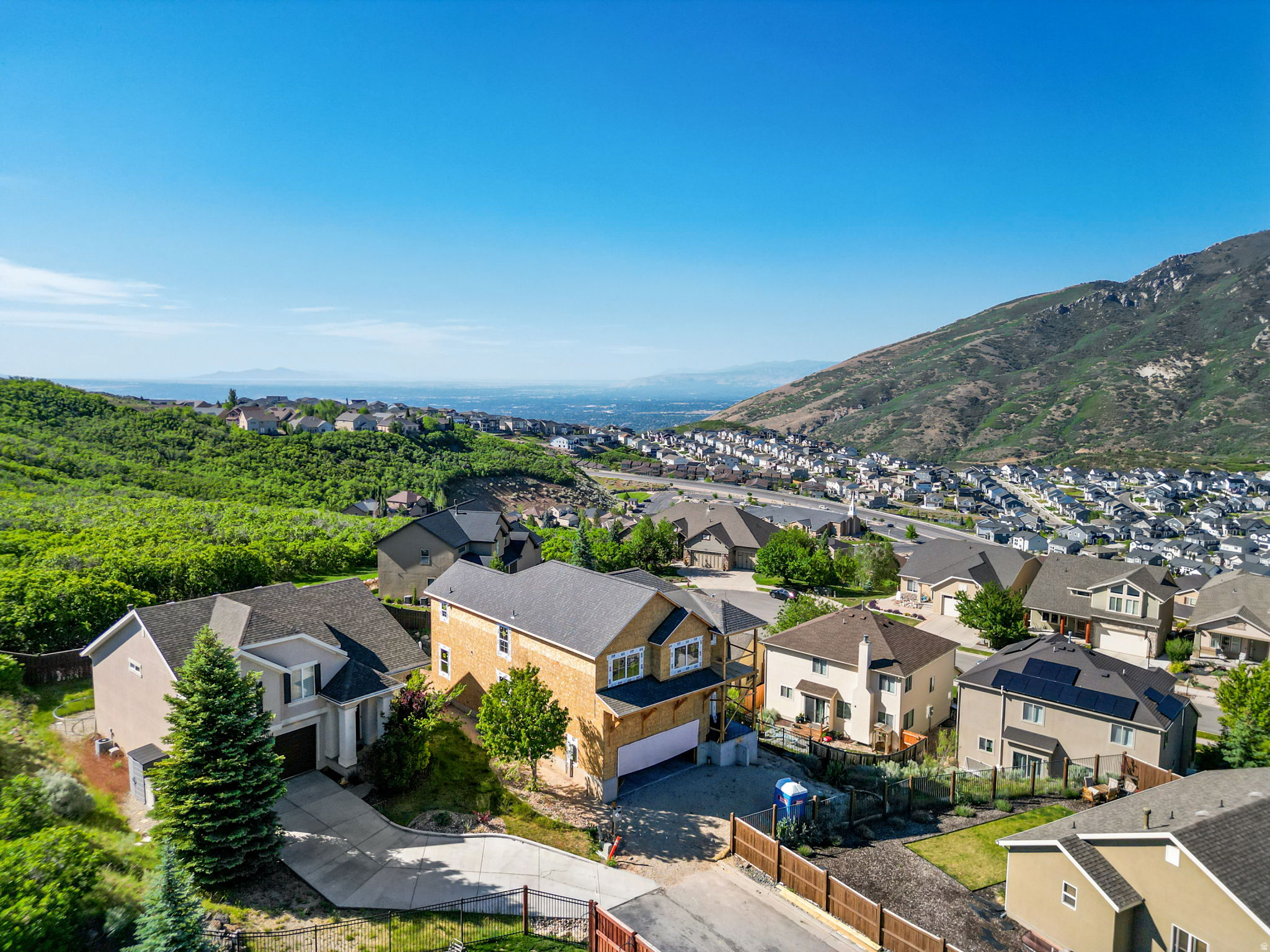 EAGLE CREST NO 1 AT SUNCREST - Residential