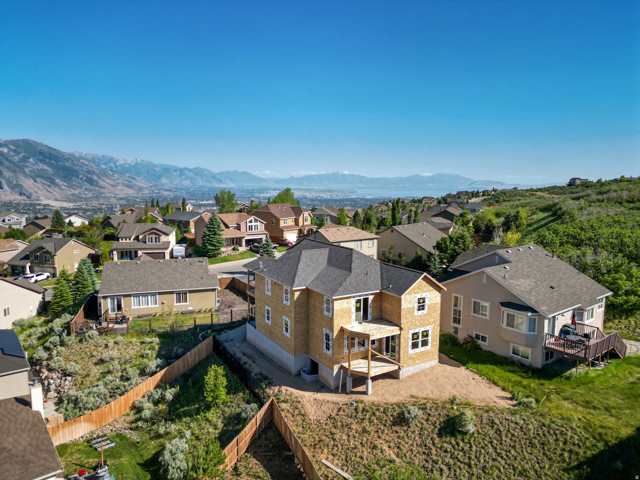 EAGLE CREST NO 1 AT SUNCREST - Residential