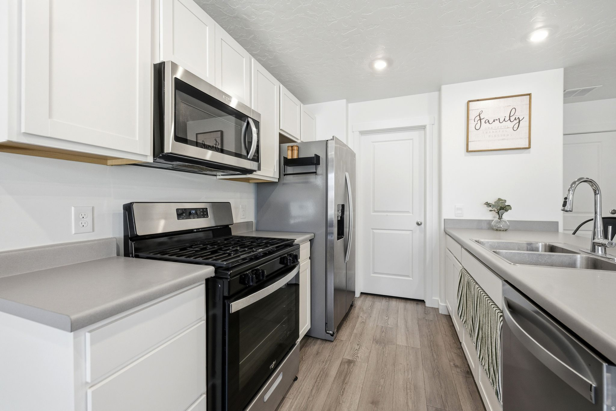 WESTERN ACRES - Residential