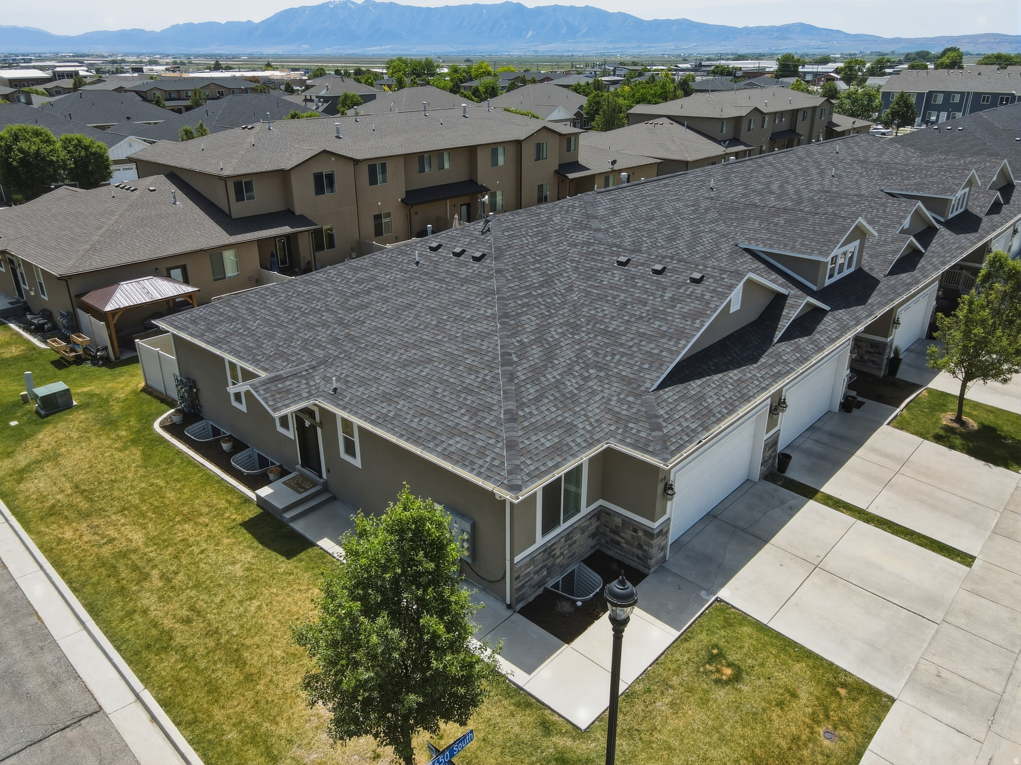 STONE HAVEN - Residential