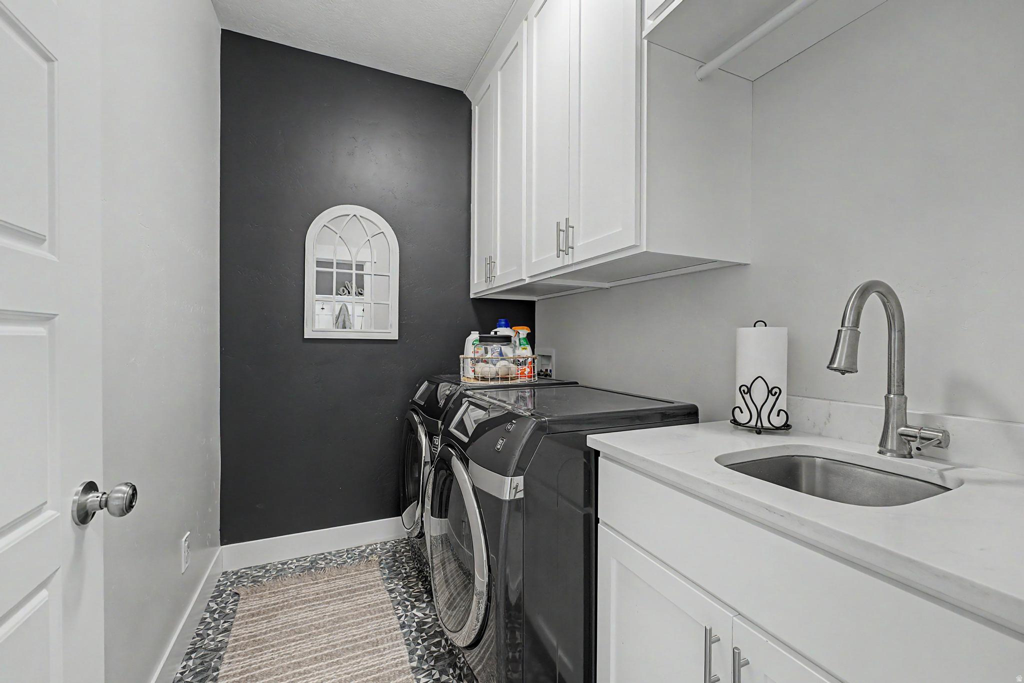 SIERRA ESTATES - Residential