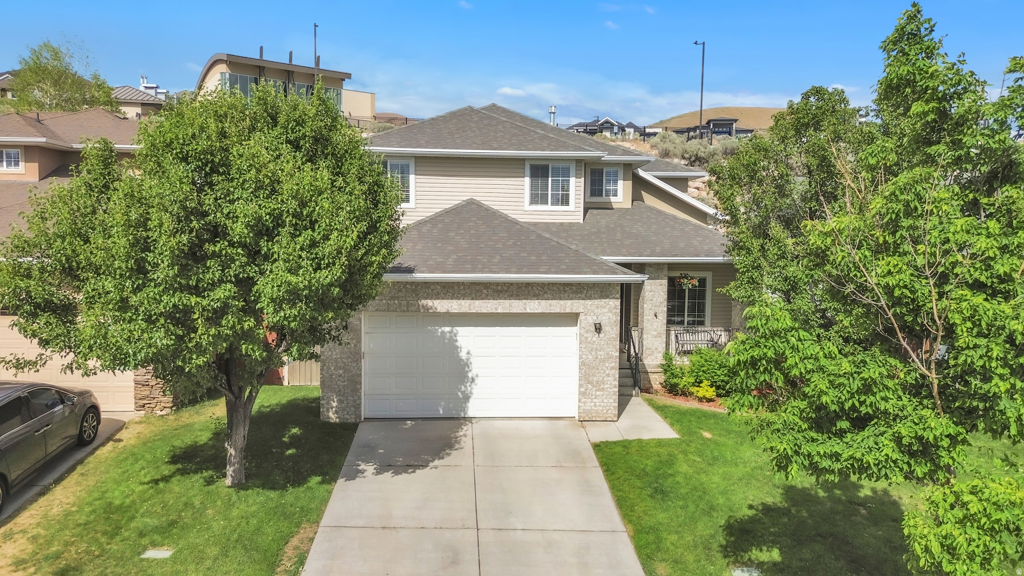 HUNTER CHASE - Residential