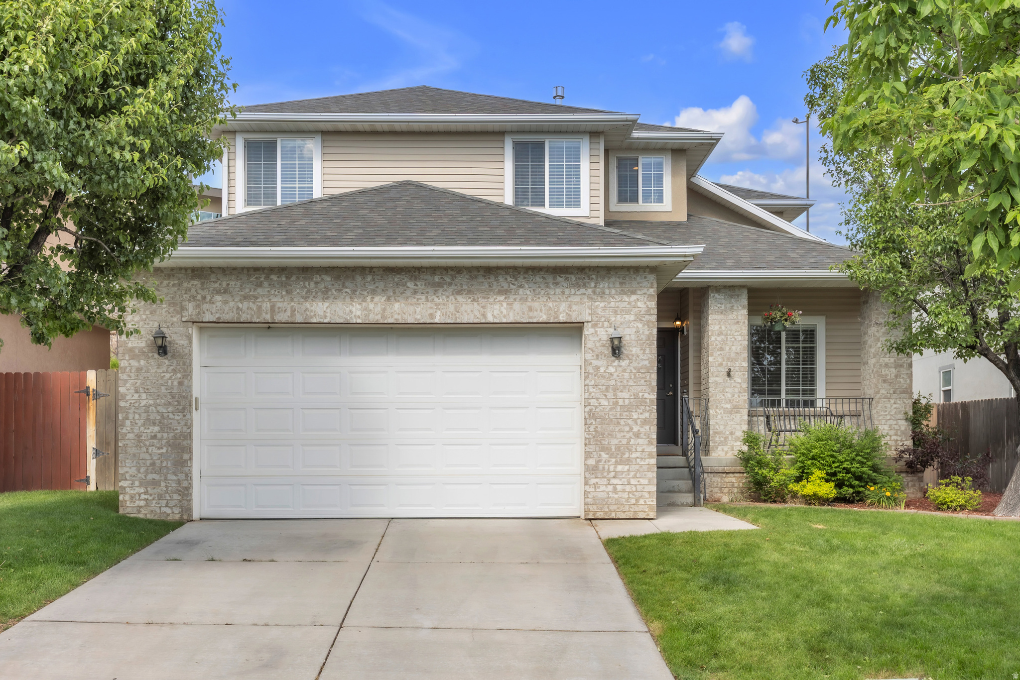 HUNTER CHASE - Residential