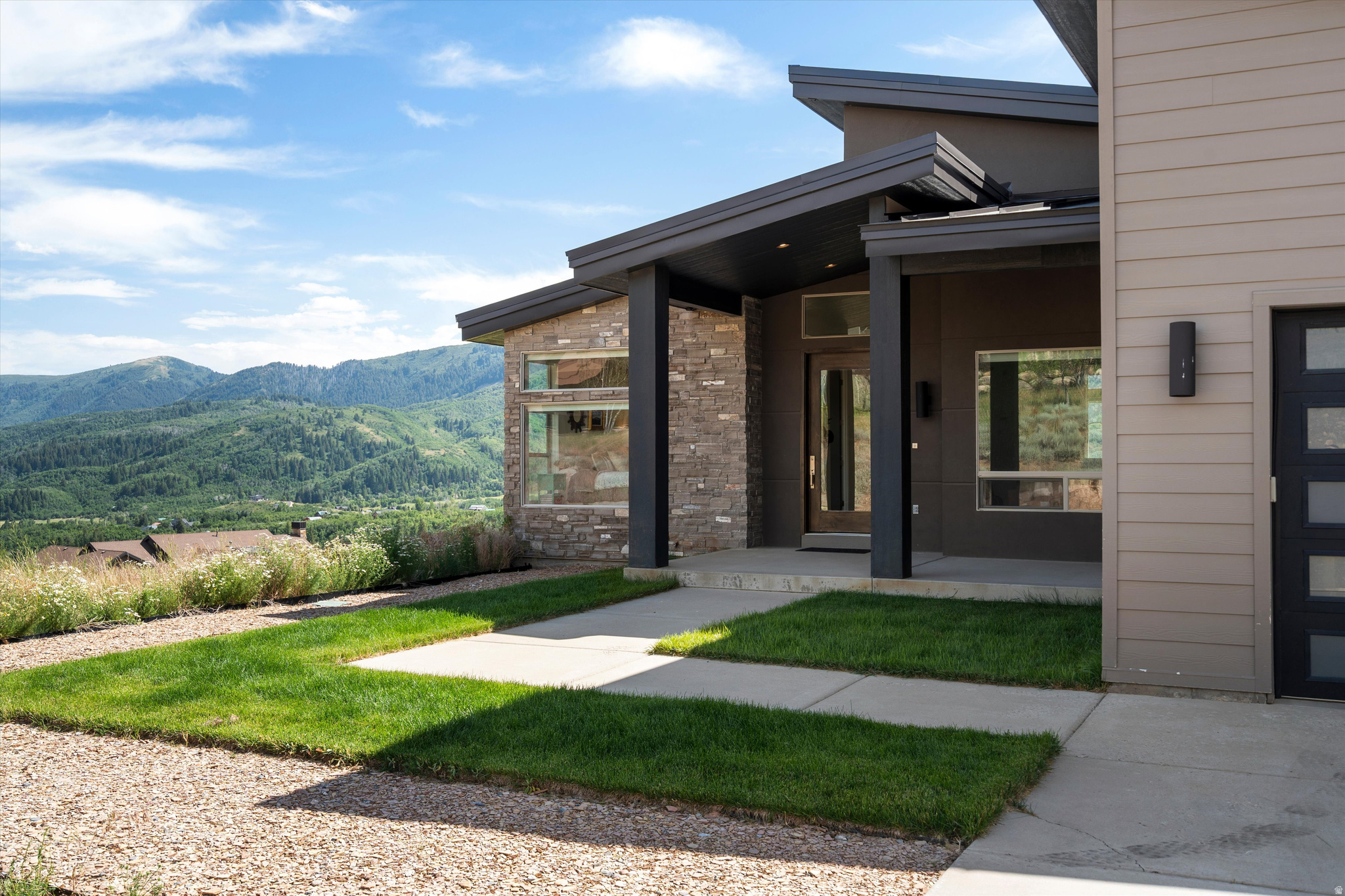 DURFEE CREEK - Residential