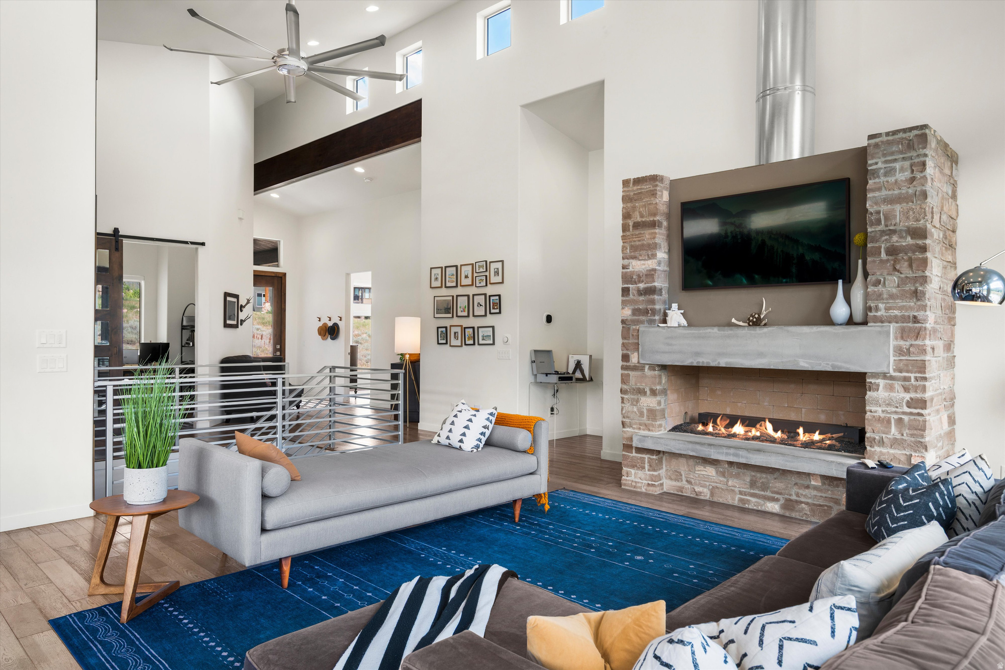 DURFEE CREEK - Residential