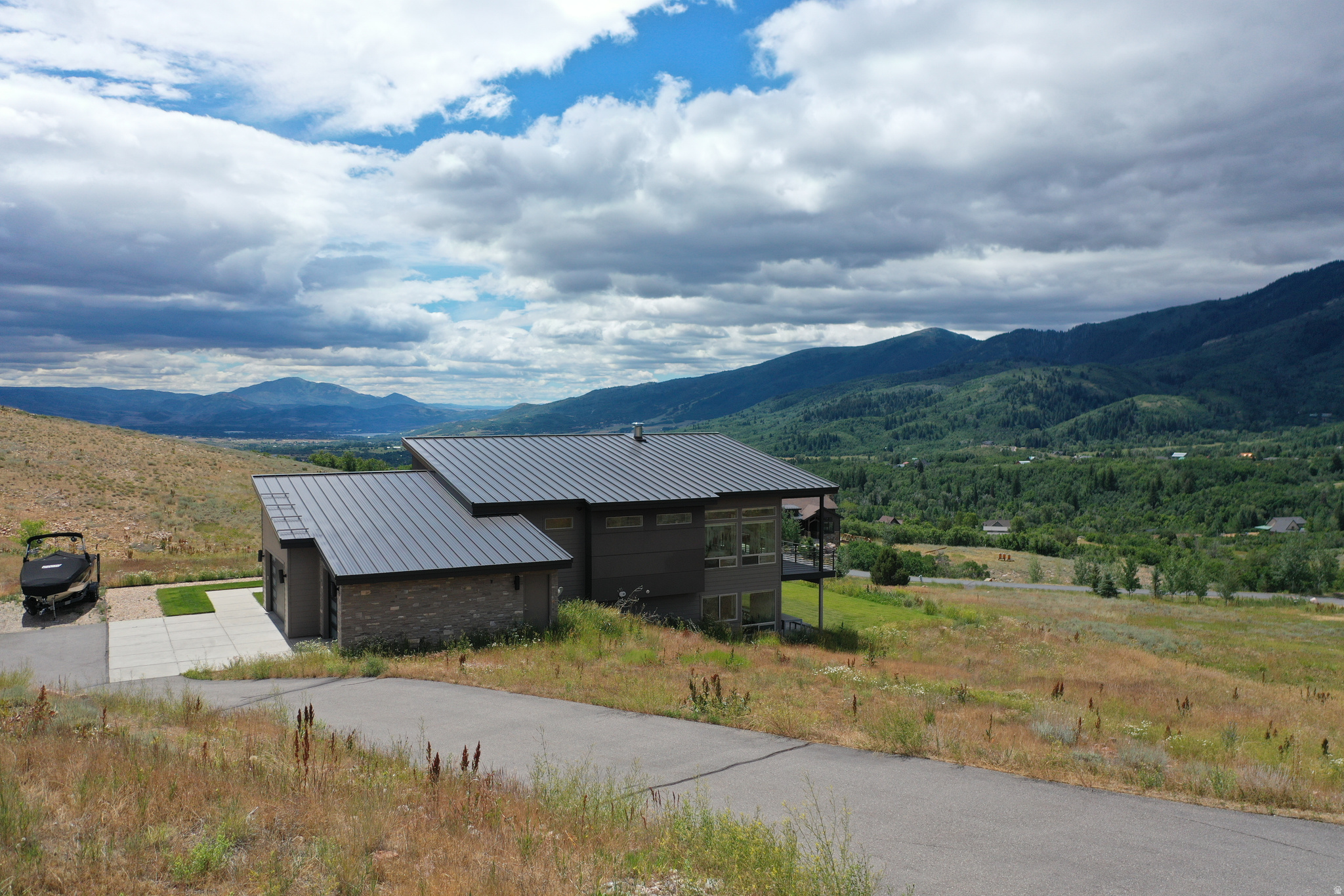 DURFEE CREEK - Residential