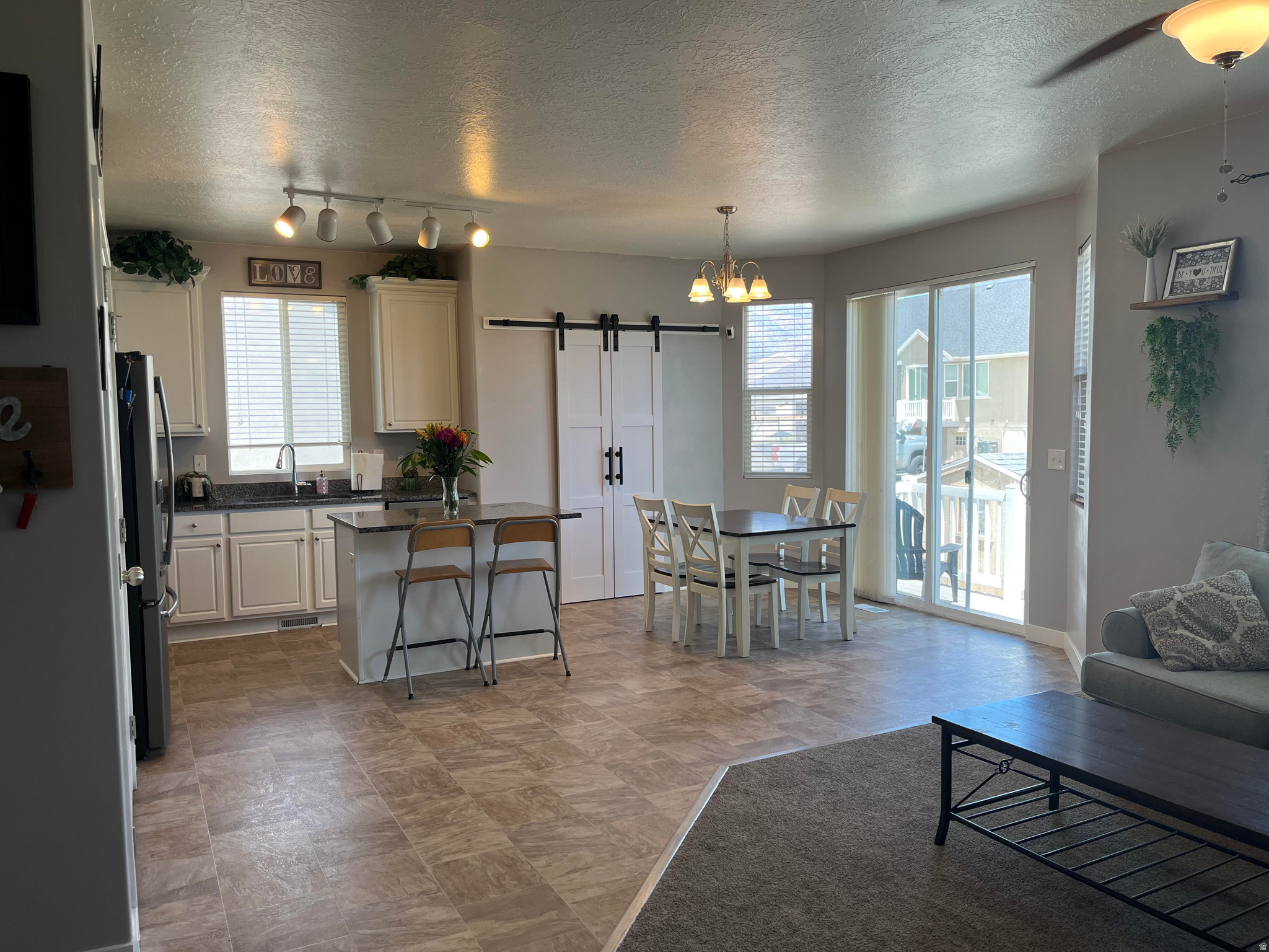 HARBOR VILLAGE - Residential