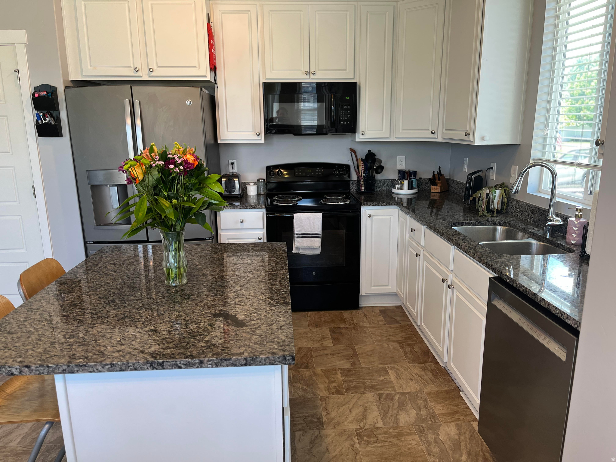 HARBOR VILLAGE - Residential