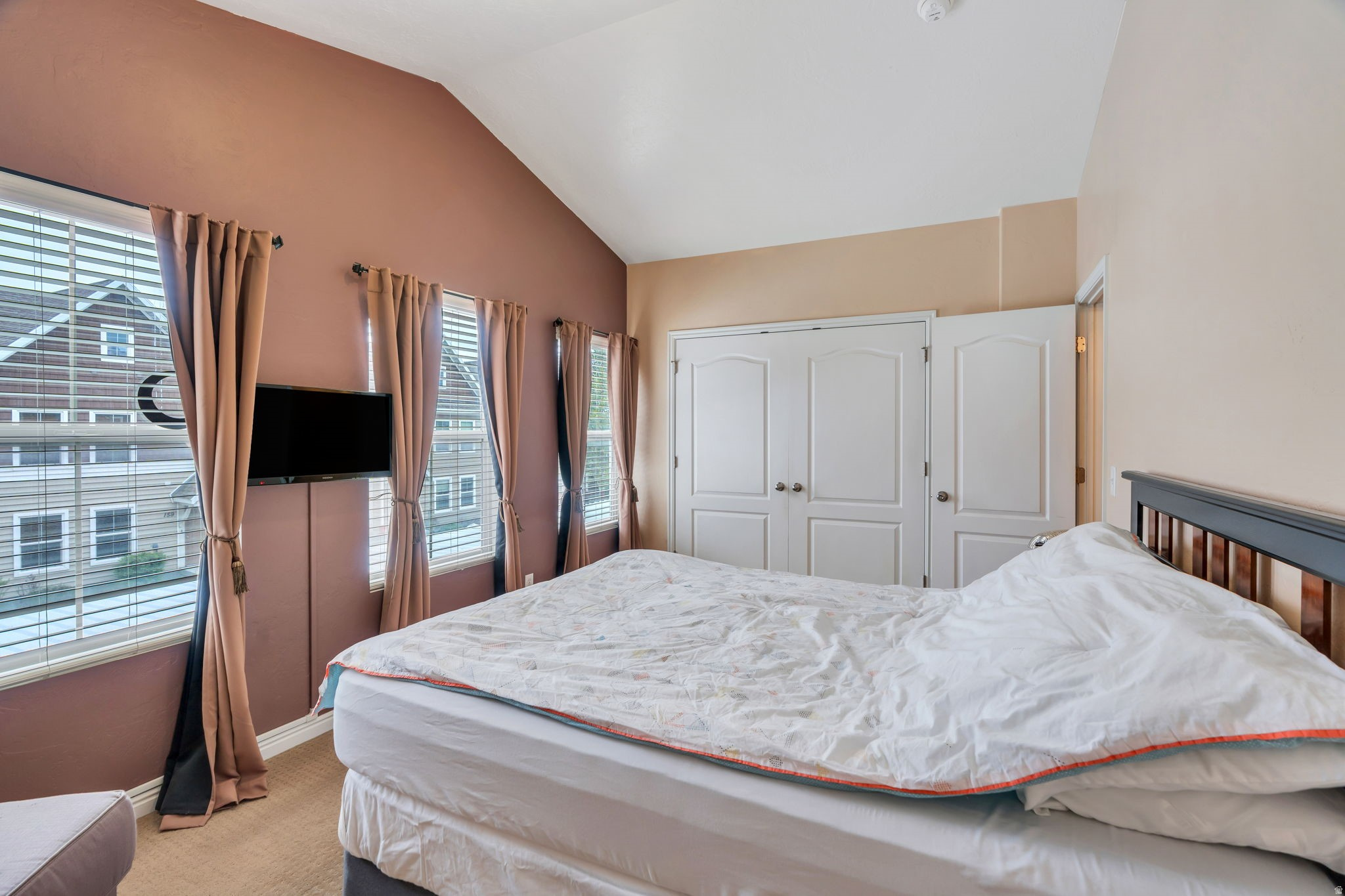 HUNTLY MANOR - Residential