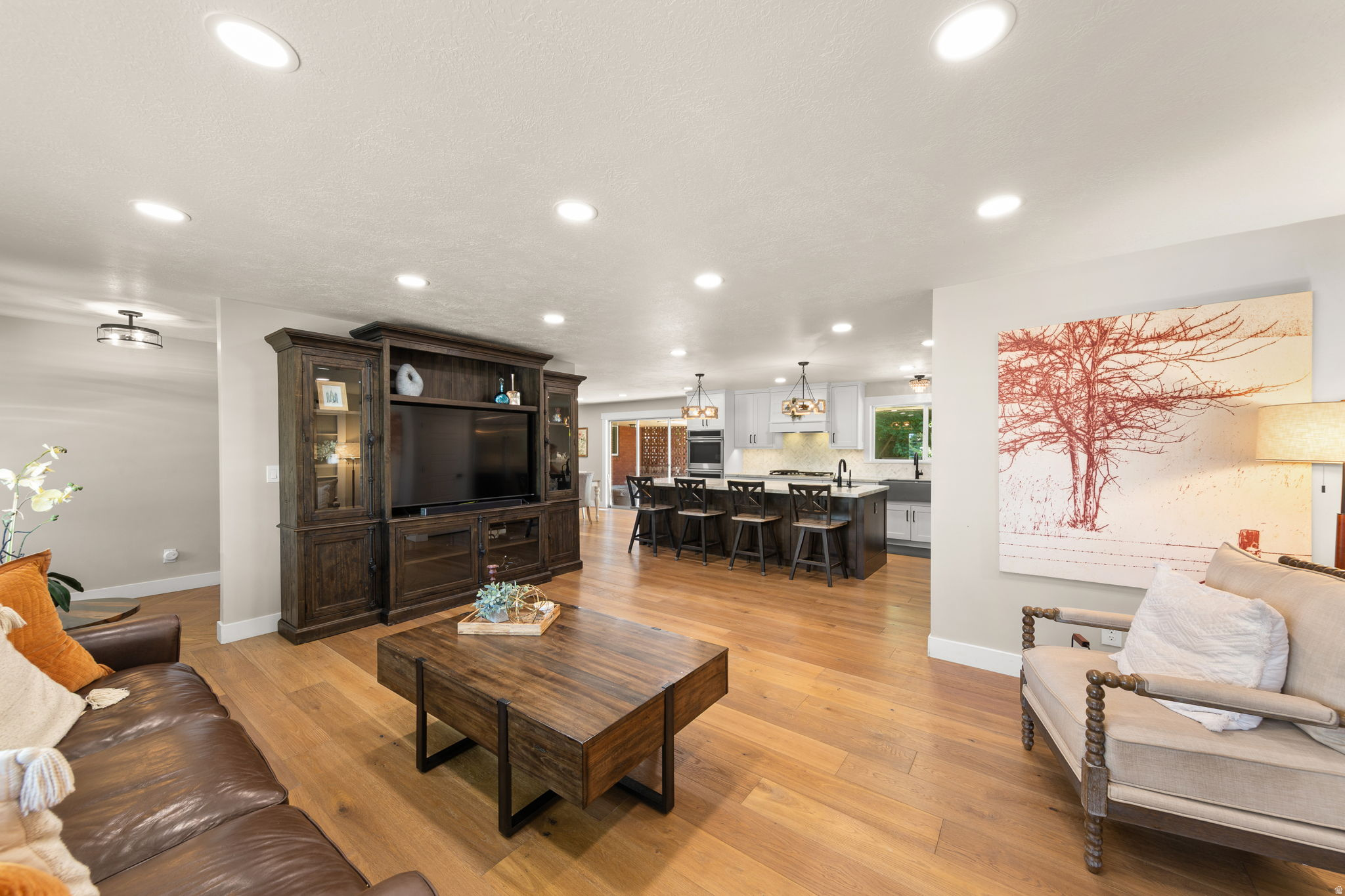 COLLEGE HEIGHTS - Residential