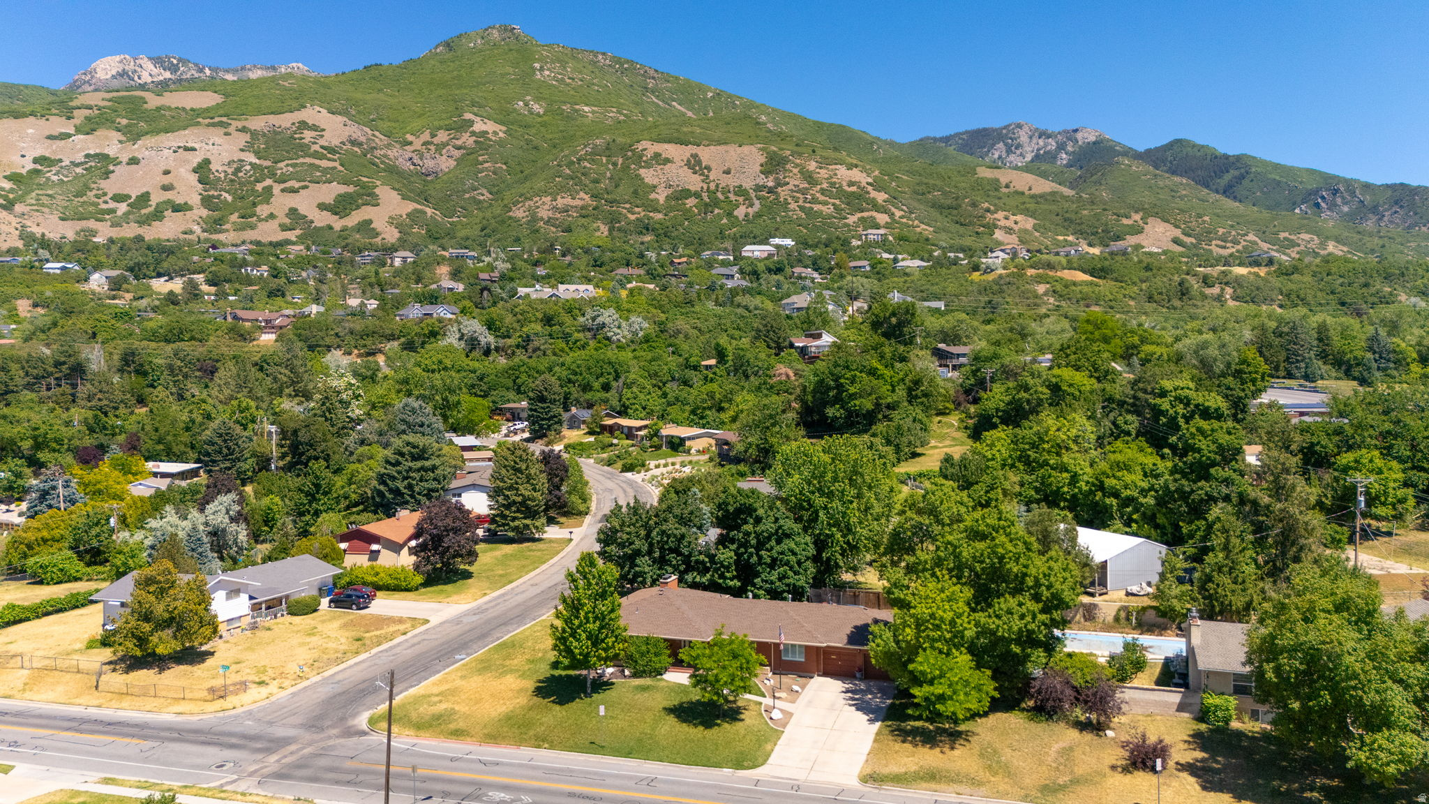 COLLEGE HEIGHTS - Residential
