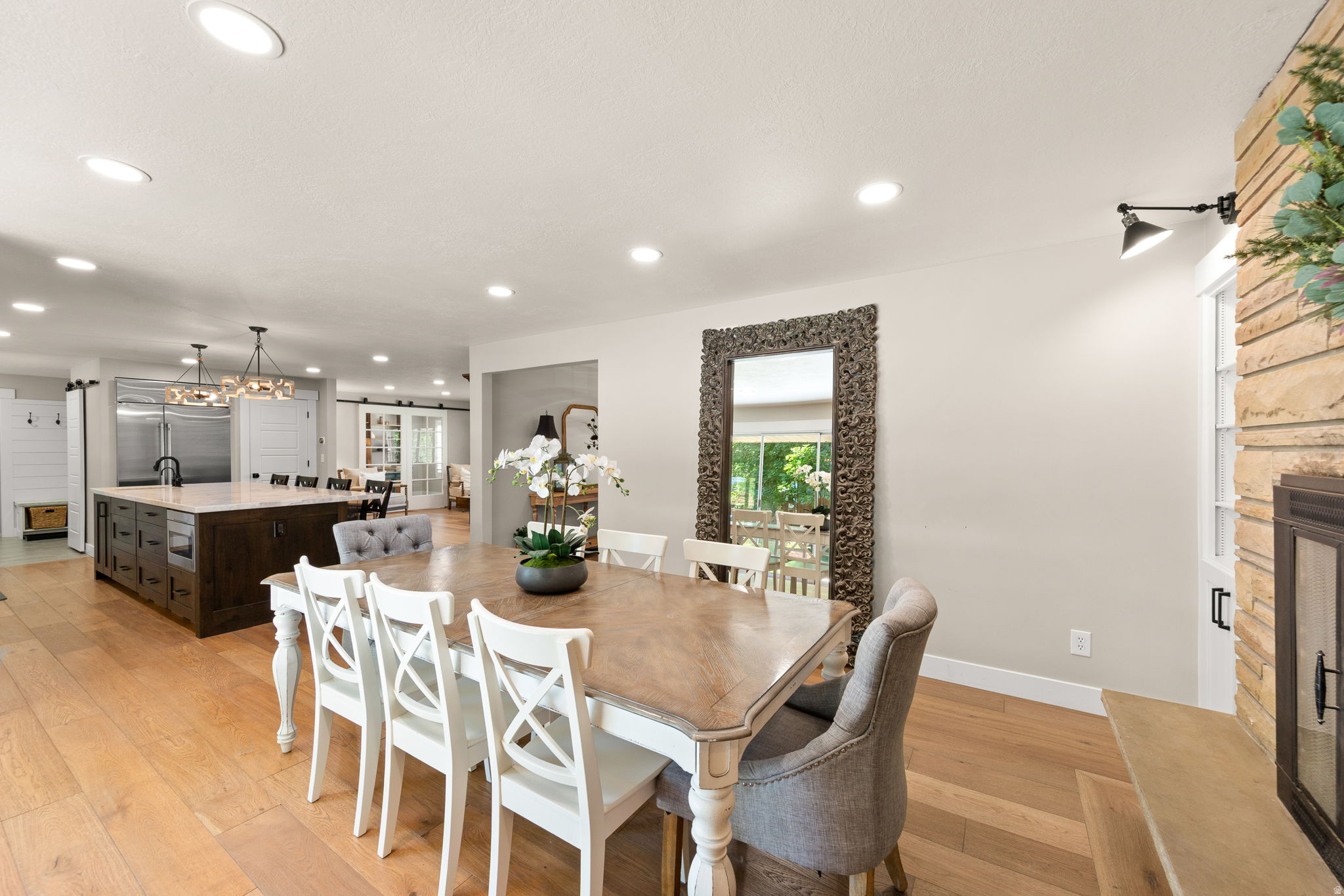 COLLEGE HEIGHTS - Residential