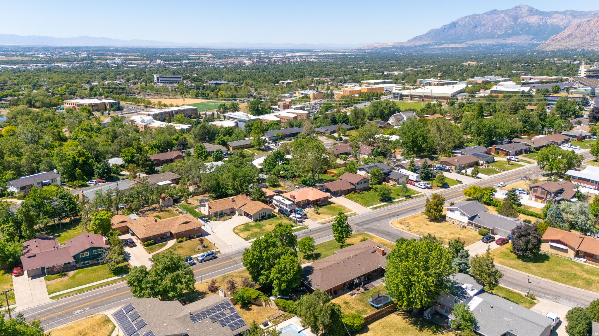 COLLEGE HEIGHTS - Residential