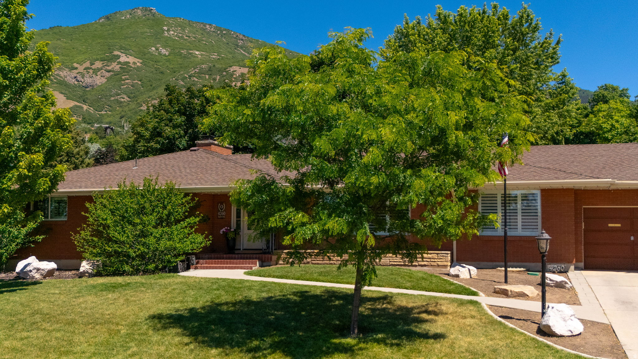 COLLEGE HEIGHTS - Residential