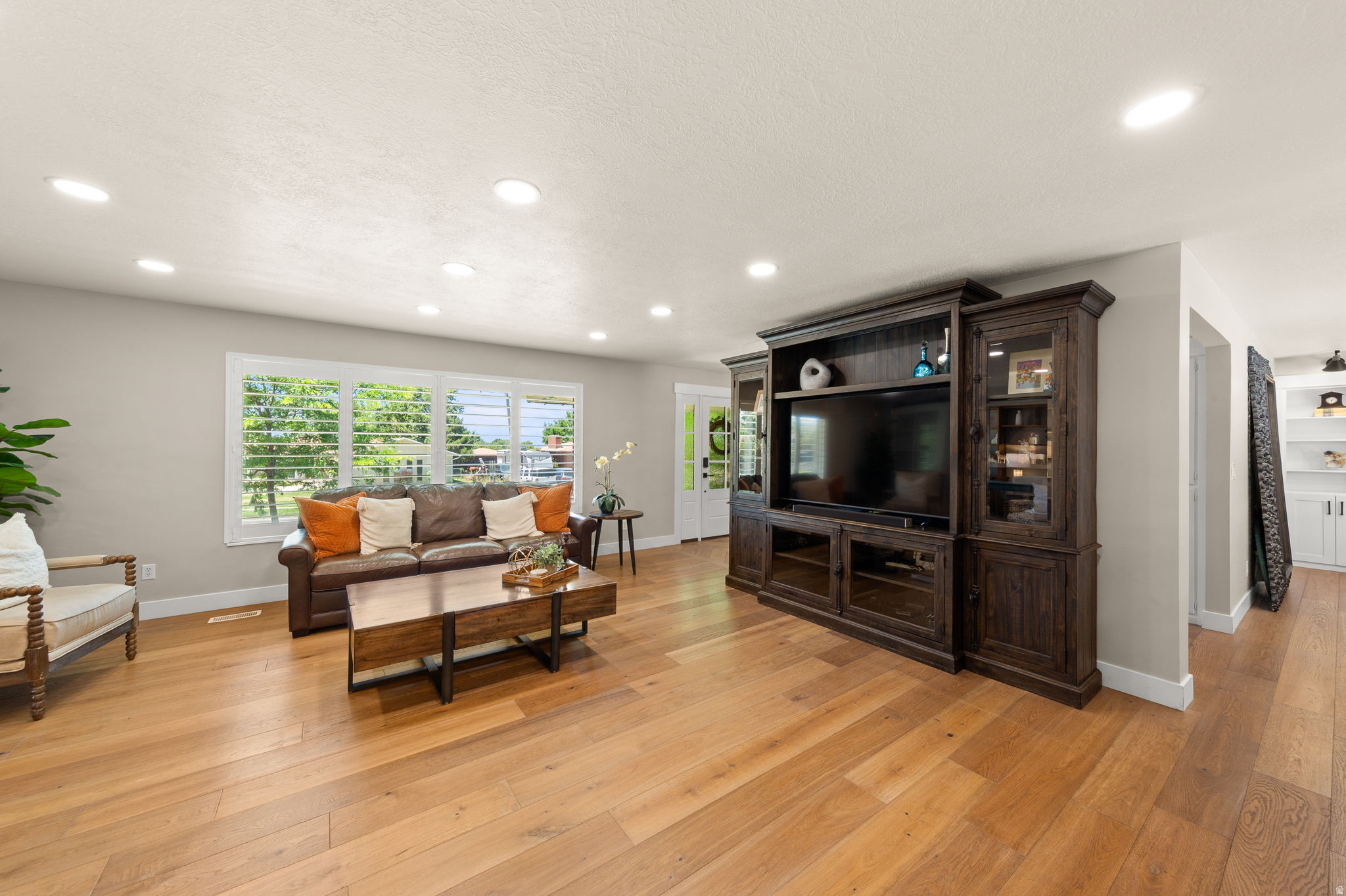 COLLEGE HEIGHTS - Residential