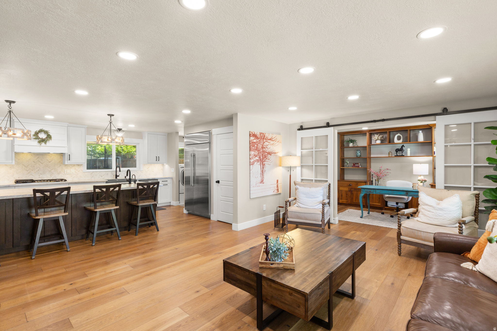 COLLEGE HEIGHTS - Residential