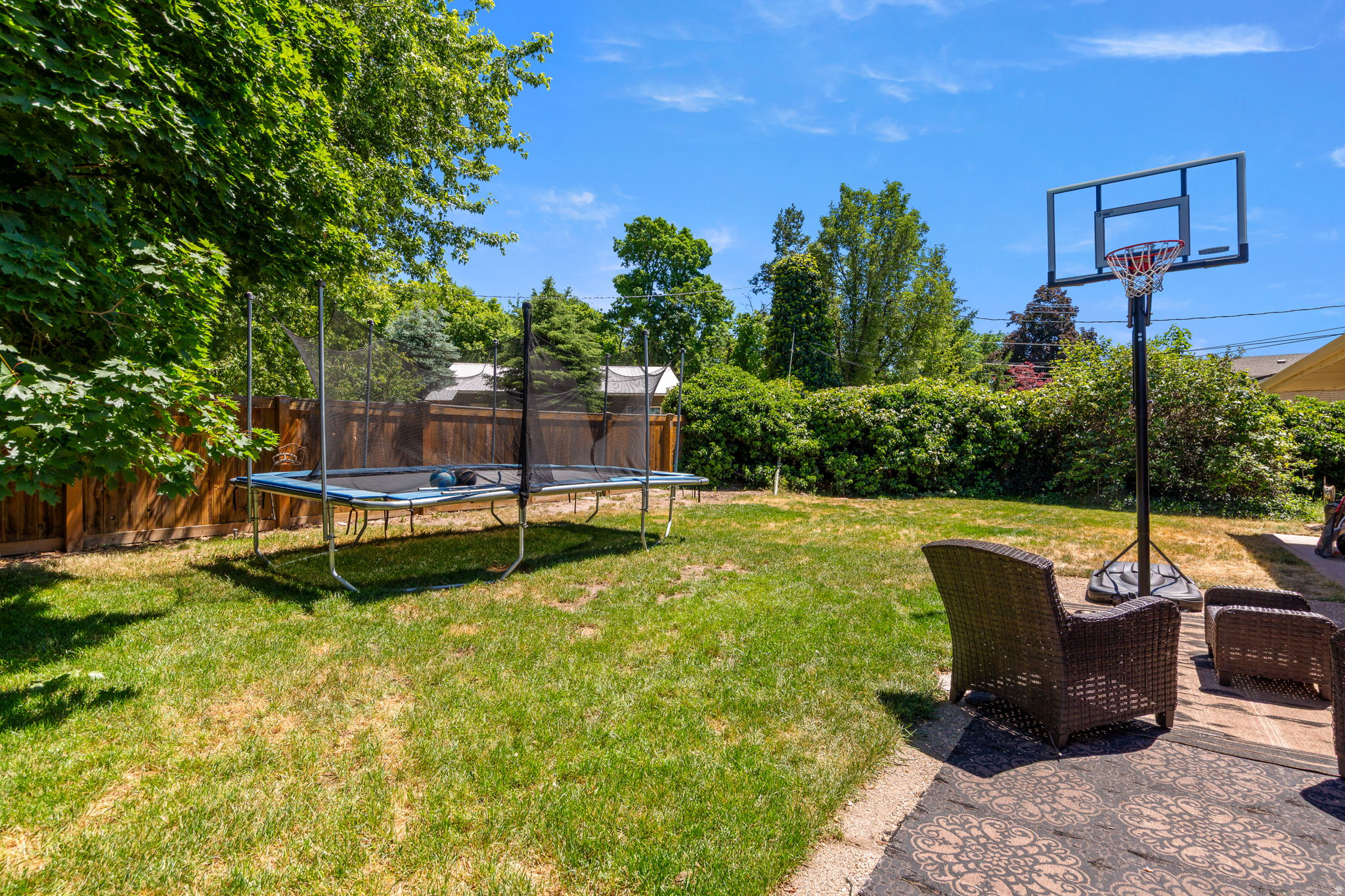 COLLEGE HEIGHTS - Residential