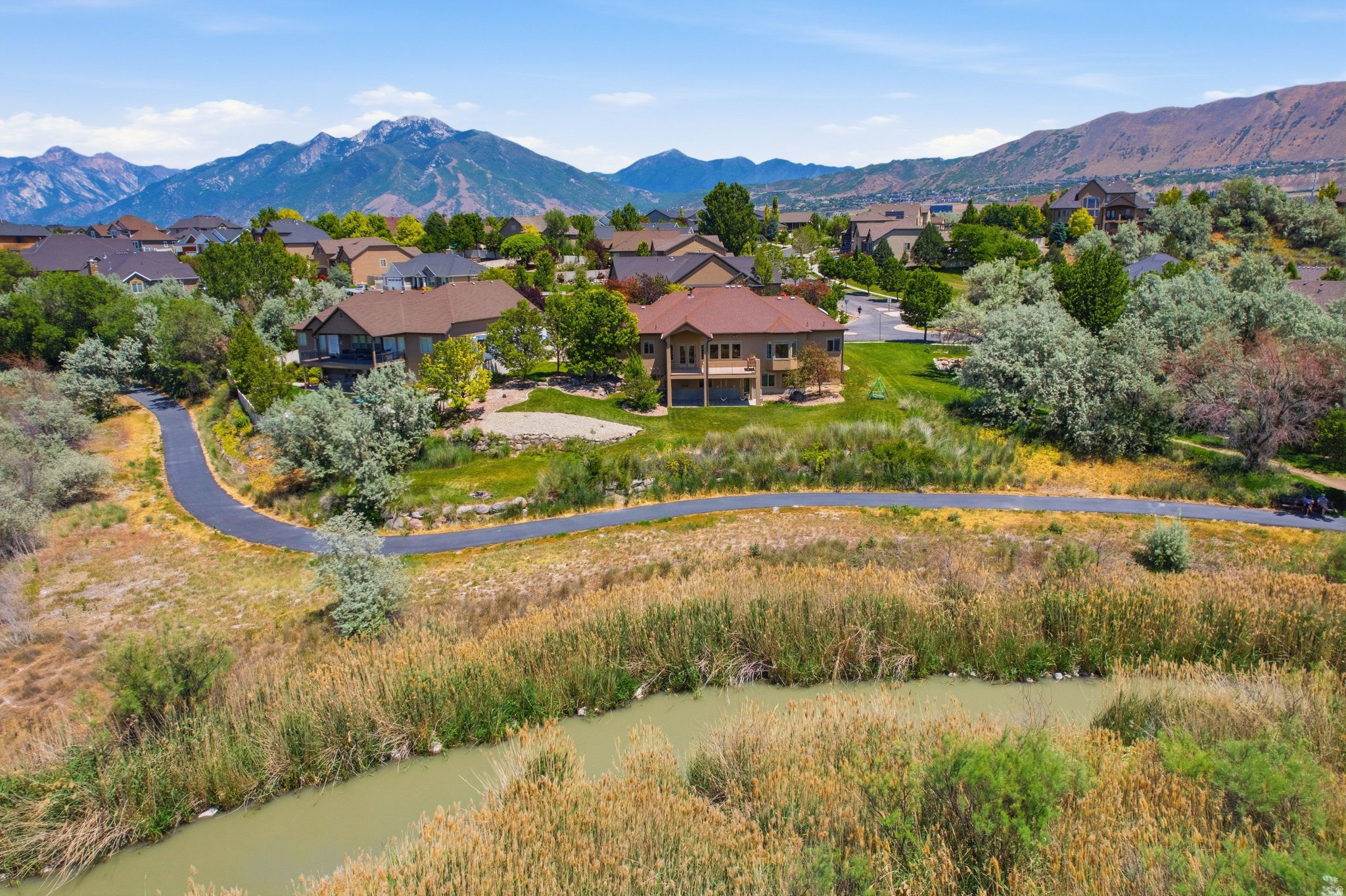 SPRING VIEW FARMS - Residential