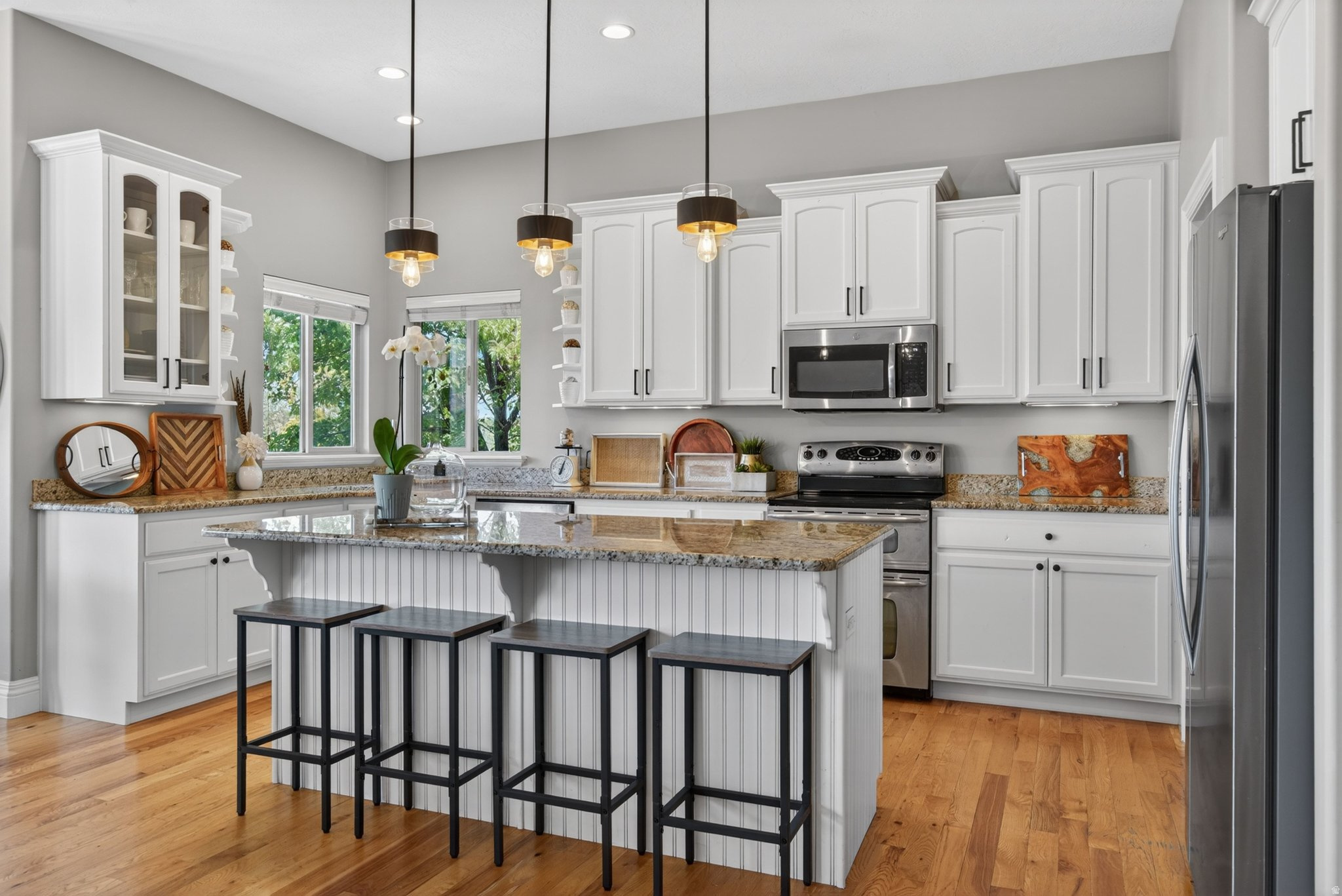 SPRING VIEW FARMS - Residential