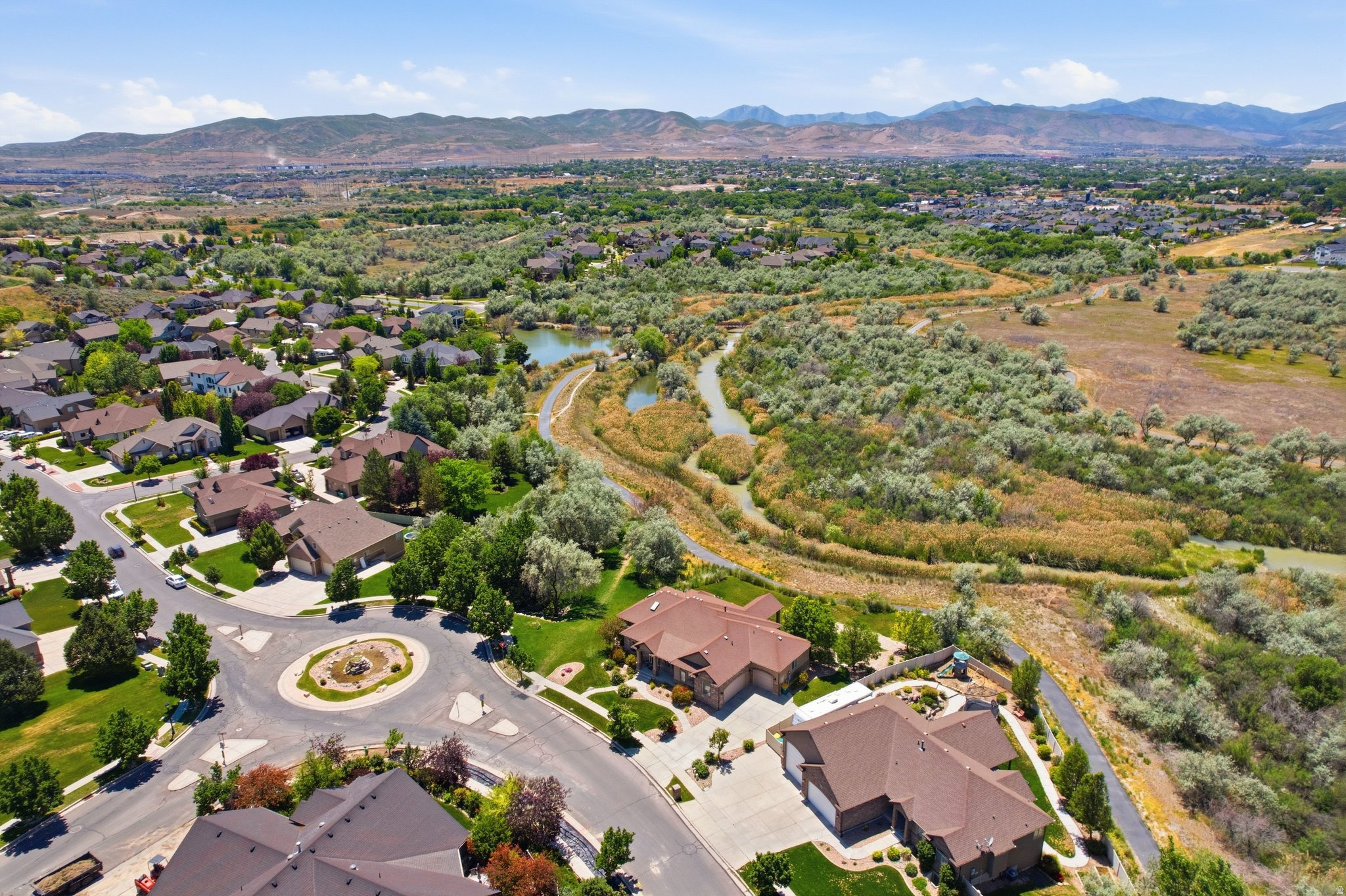 SPRING VIEW FARMS - Residential