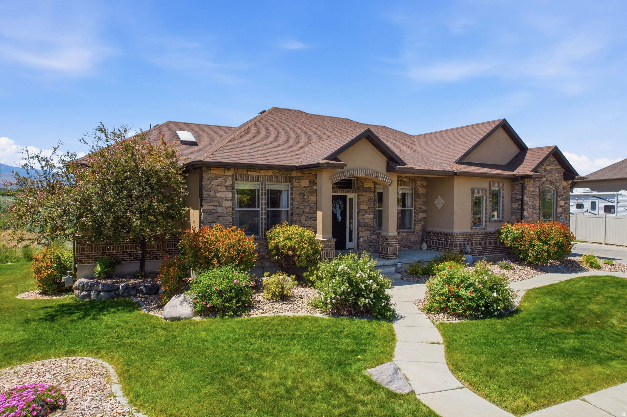 SPRING VIEW FARMS - Residential