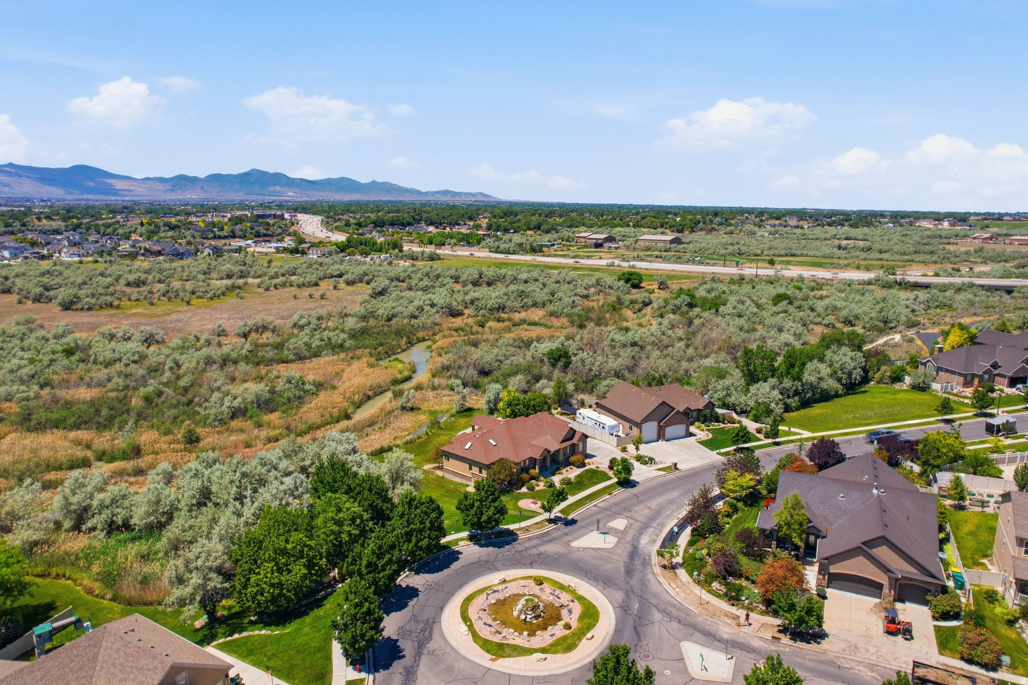 SPRING VIEW FARMS - Residential