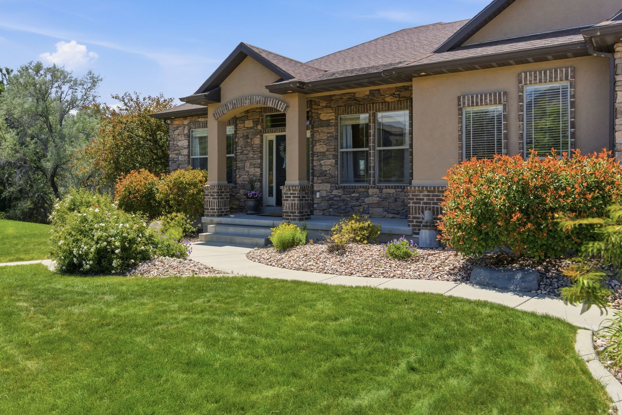 SPRING VIEW FARMS - Residential
