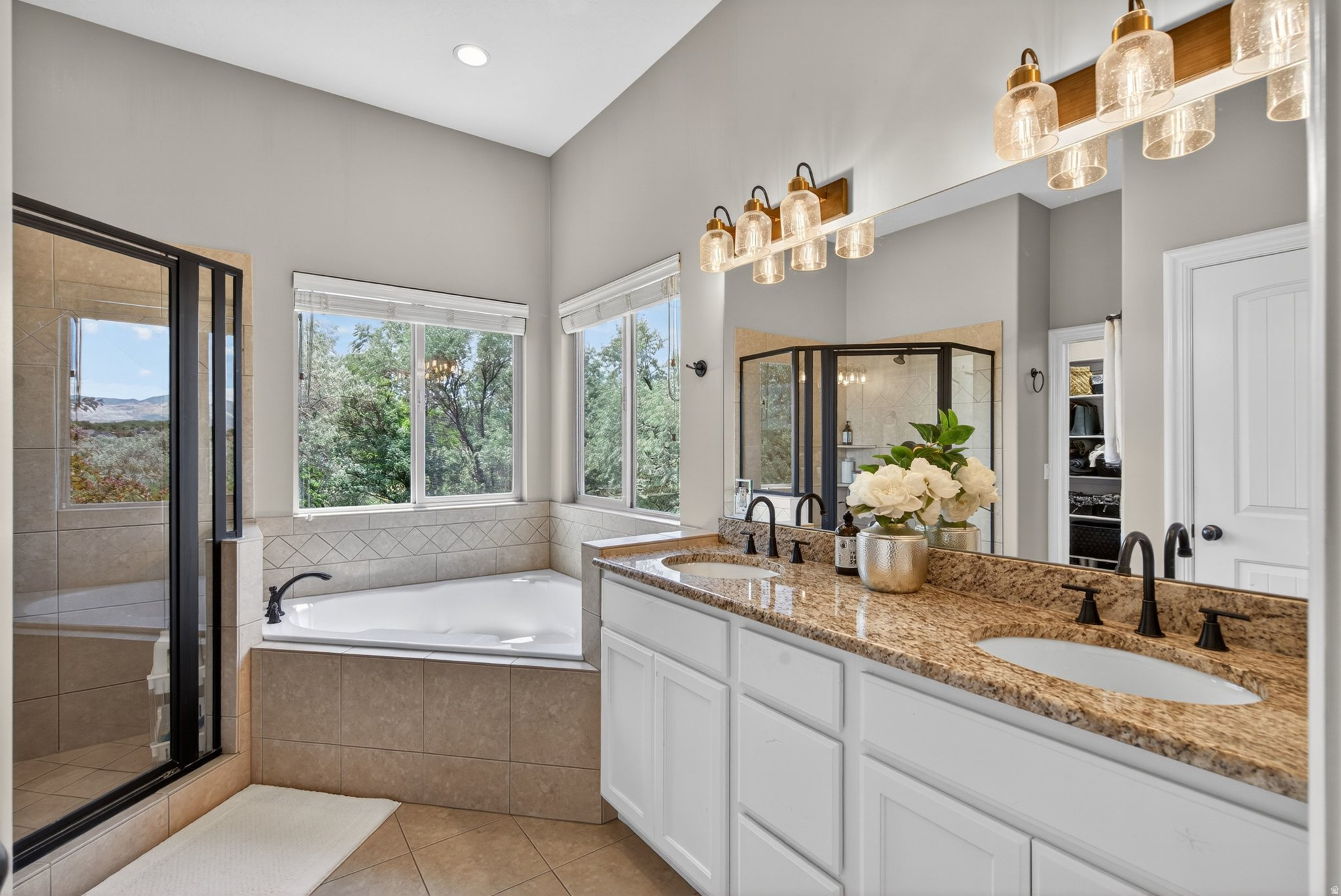 SPRING VIEW FARMS - Residential