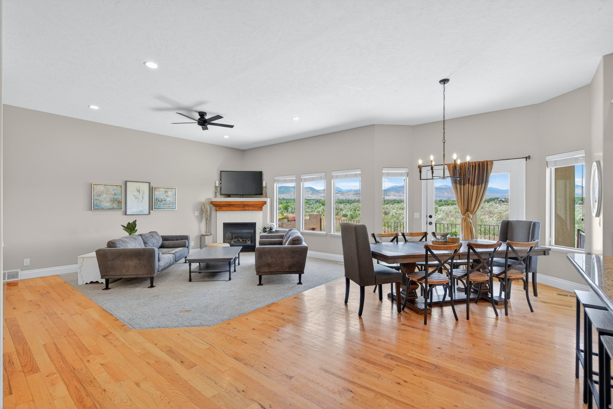 SPRING VIEW FARMS - Residential