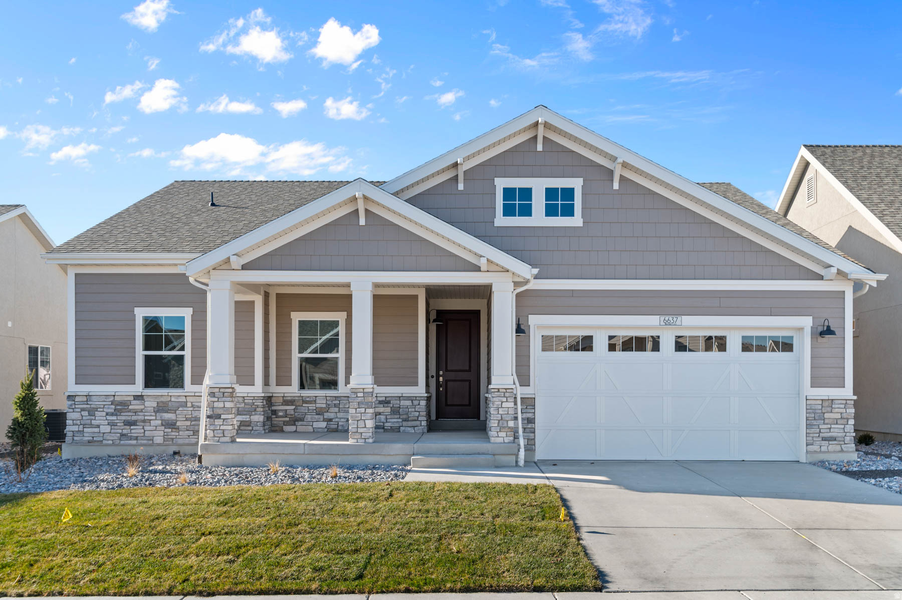 This impressive Cottonwood home features a bright and modern kitchen with white laminate cabinets, elegant quartz countertops, and stainless steel gas appliances-a perfect blend of style and functionality. Throughout the home, you'll find a thoughtful mix of laminate hardwood, tile, and carpet flooring for durability and comfort. Enjoy an expanded patio, ideal for outdoor dining and entertaining, along with convenient can lighting and Christmas light outlets to elevate your holiday dcor with ease. A tankless water heater and additional energy-efficient options ensure comfort and savings year-round. Interior touches include a classic wood railing at the stairway, beautiful 2-tone paint, and timeless Craftsman base and casing. The owner's bathroom offers a refined retreat with cultured marble shower surrounds accented by brushed and satin nickel hardware. Comes fully landscaped all located in a great master planned community.